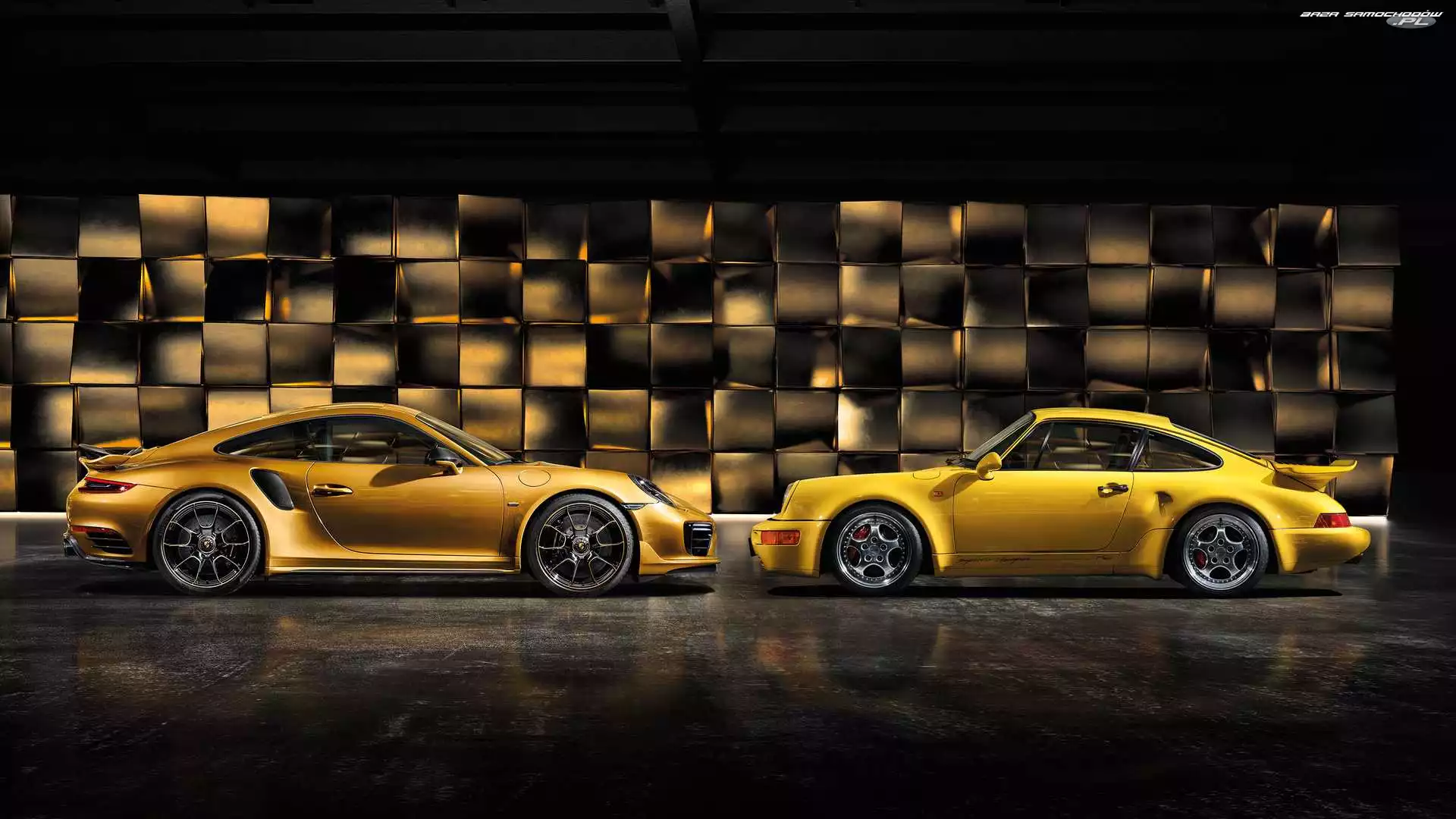 Samochody, Porsche 911 Carrera RS, Dwa, Porsche 911 Turbo S Exclusive Series