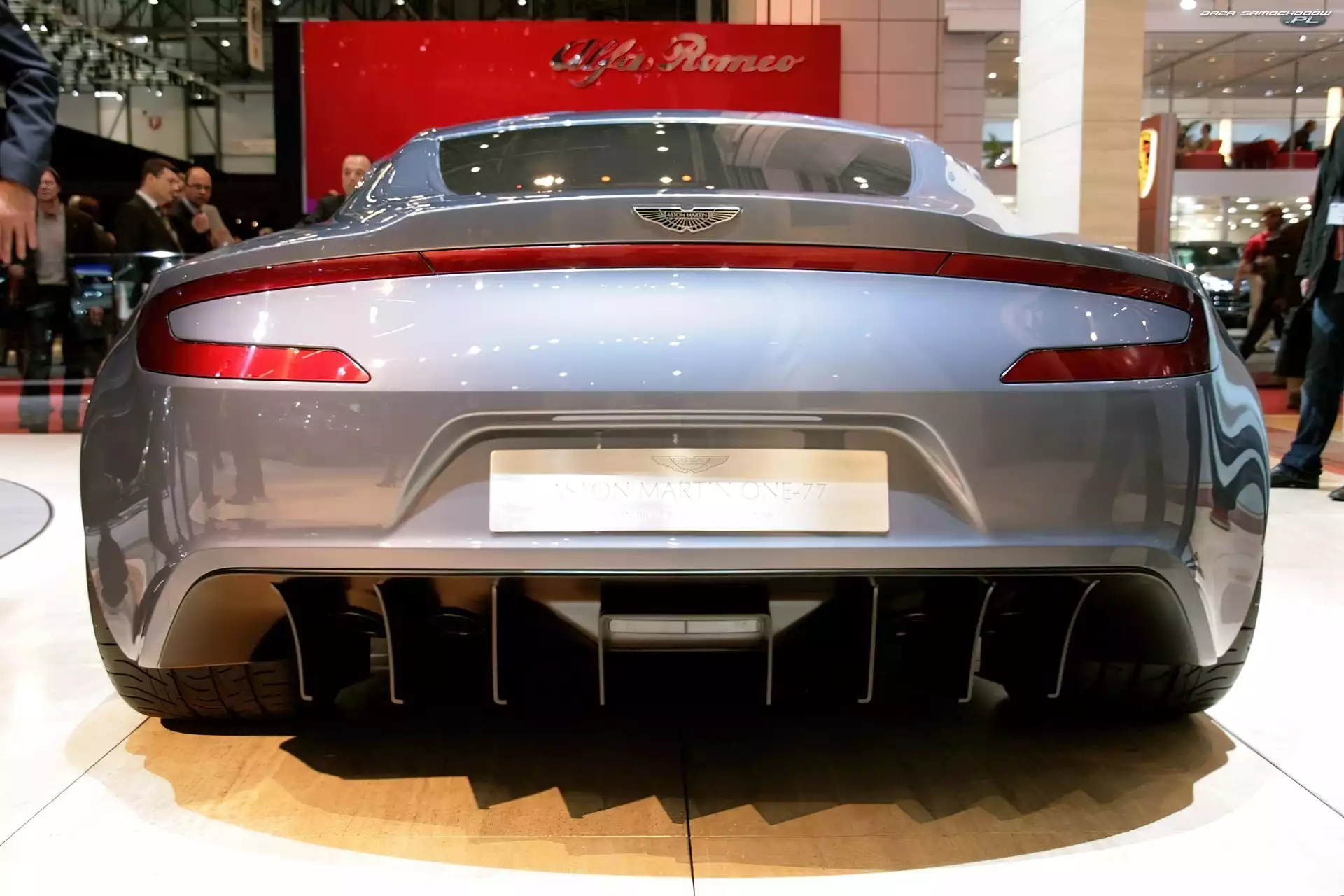 Dyfuzor, Tył, Aston Martin One-77