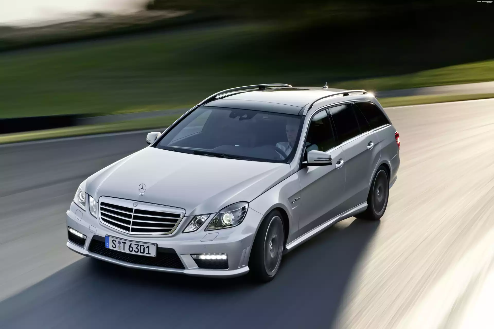 Dzienne, Mercedes Benz E63, Światła