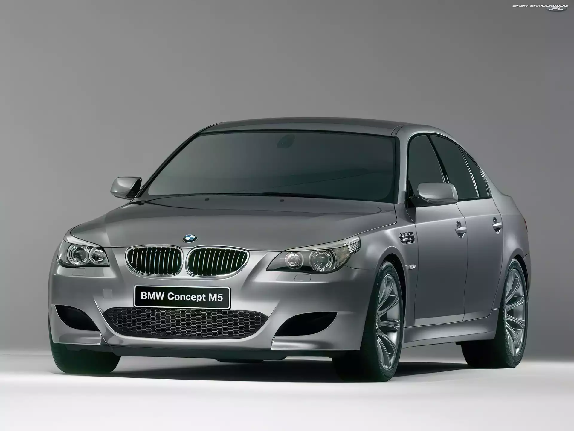 E60, BMW Seria M, BMW 5
