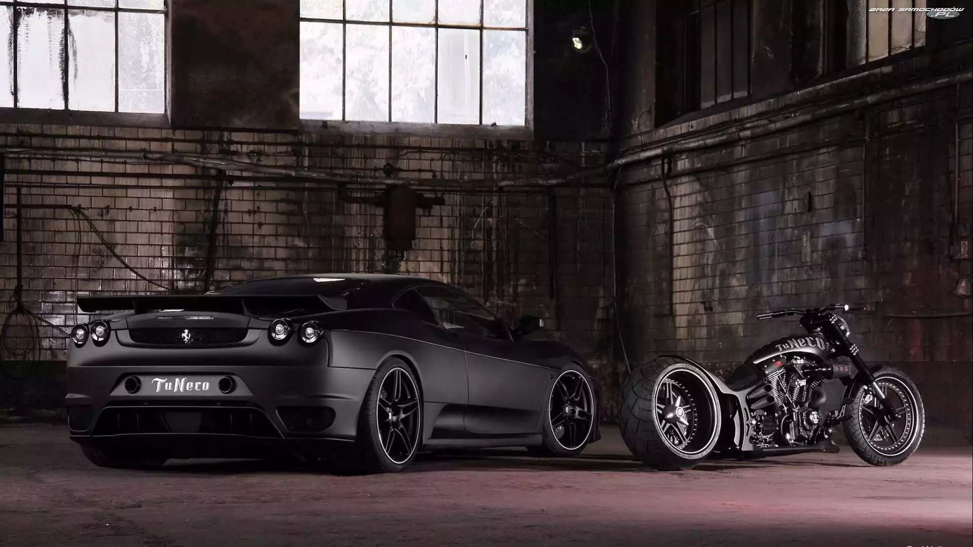Ferrari Tunero Novitec F430, Motocykl