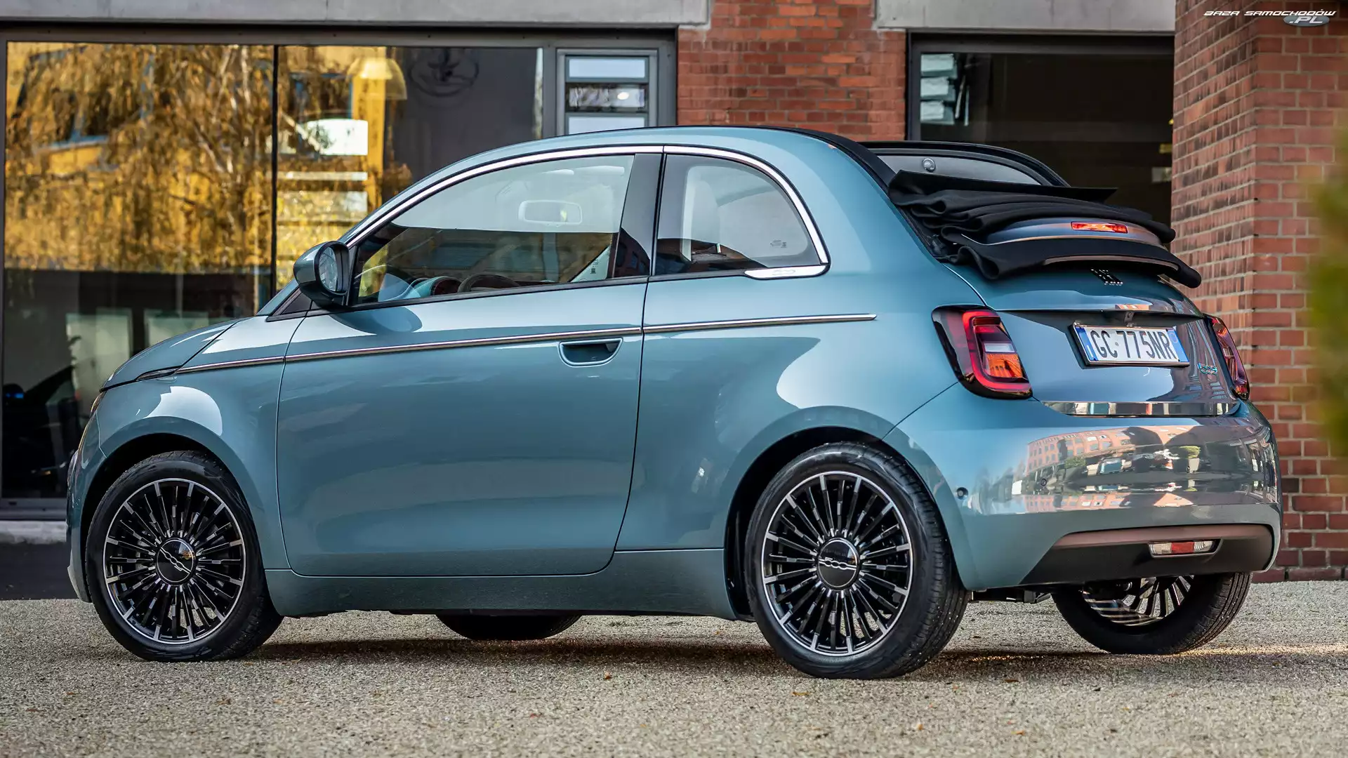 Fiat 500 Cabrio