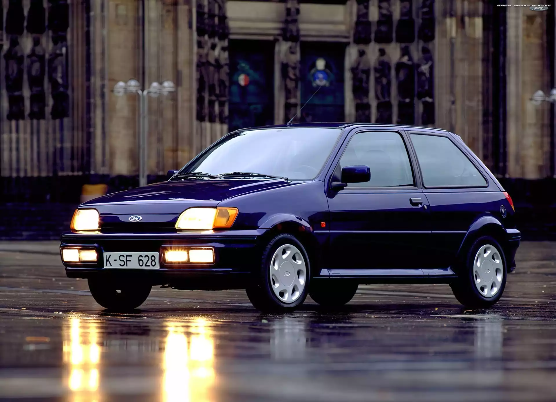 Ford Fiesta XR2I, Fioletowy