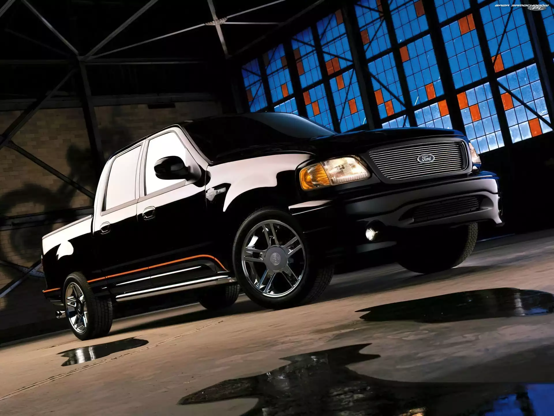Ford F, Czarny