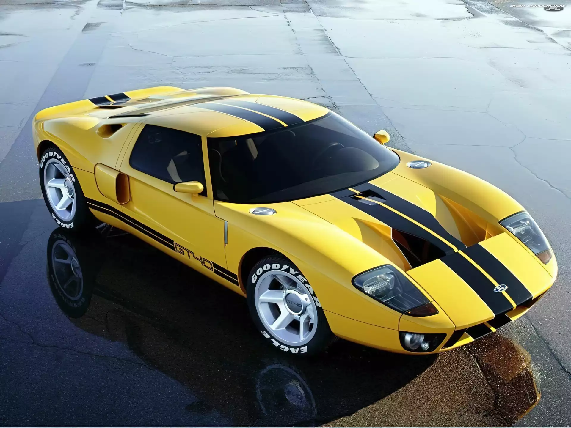 Ford GT