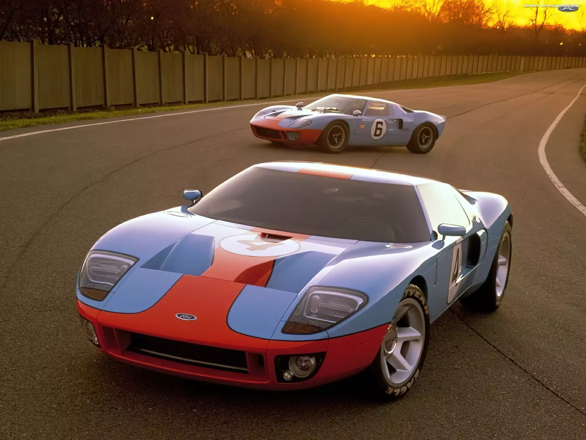 Ford GT