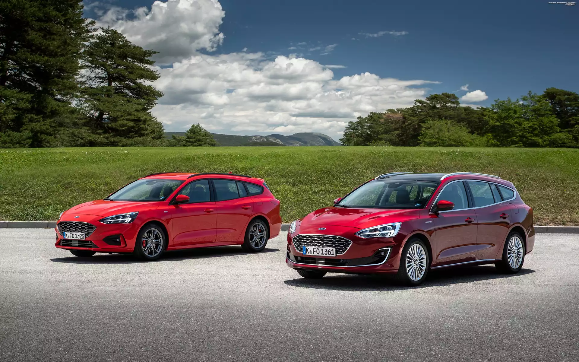 Kombi, Ford Focus ST, Czerwone, Dwa, Samochody