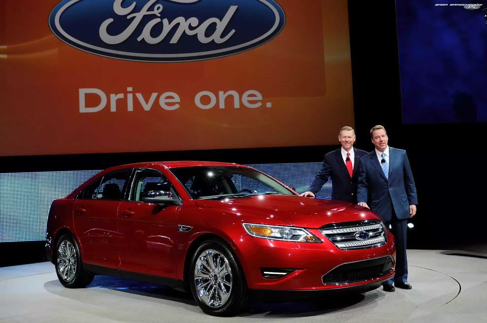 Ford Taurus, Prezentacja
