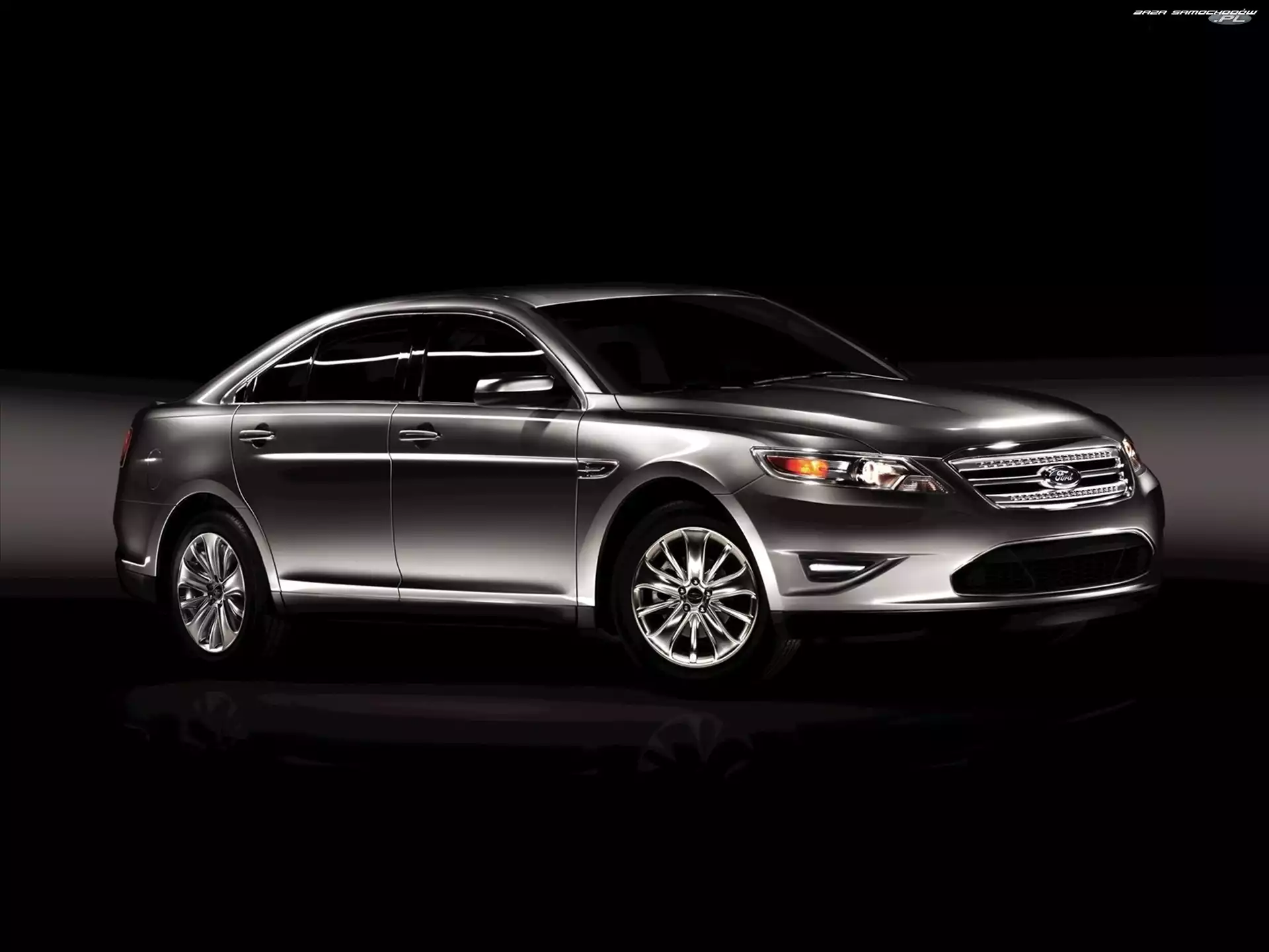Ford Taurus
