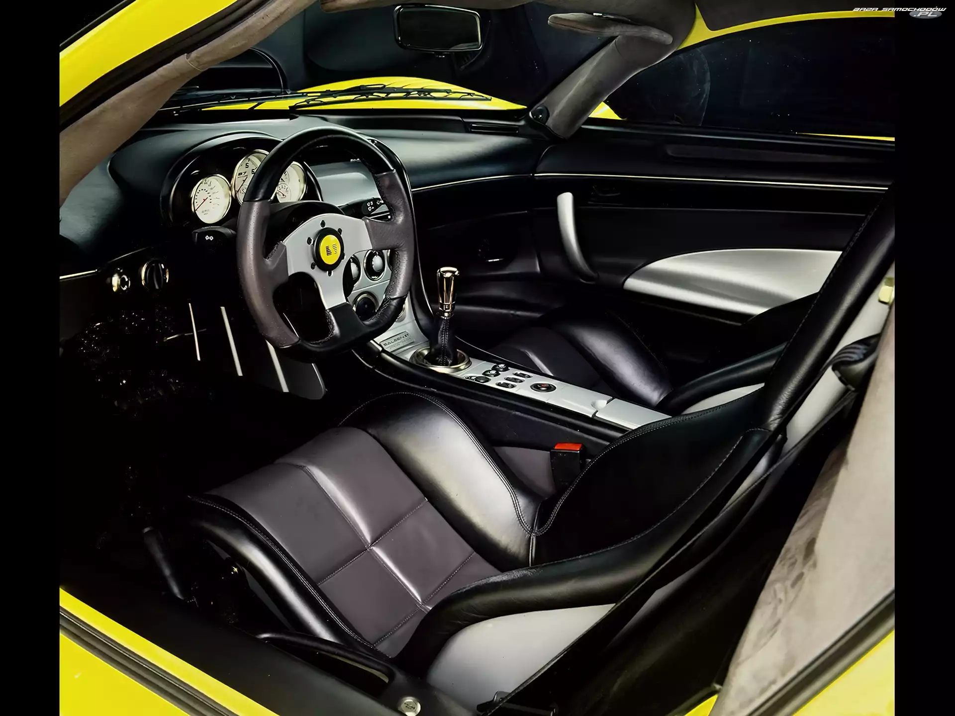 Fotele, Saleen S7, Kubełkowe