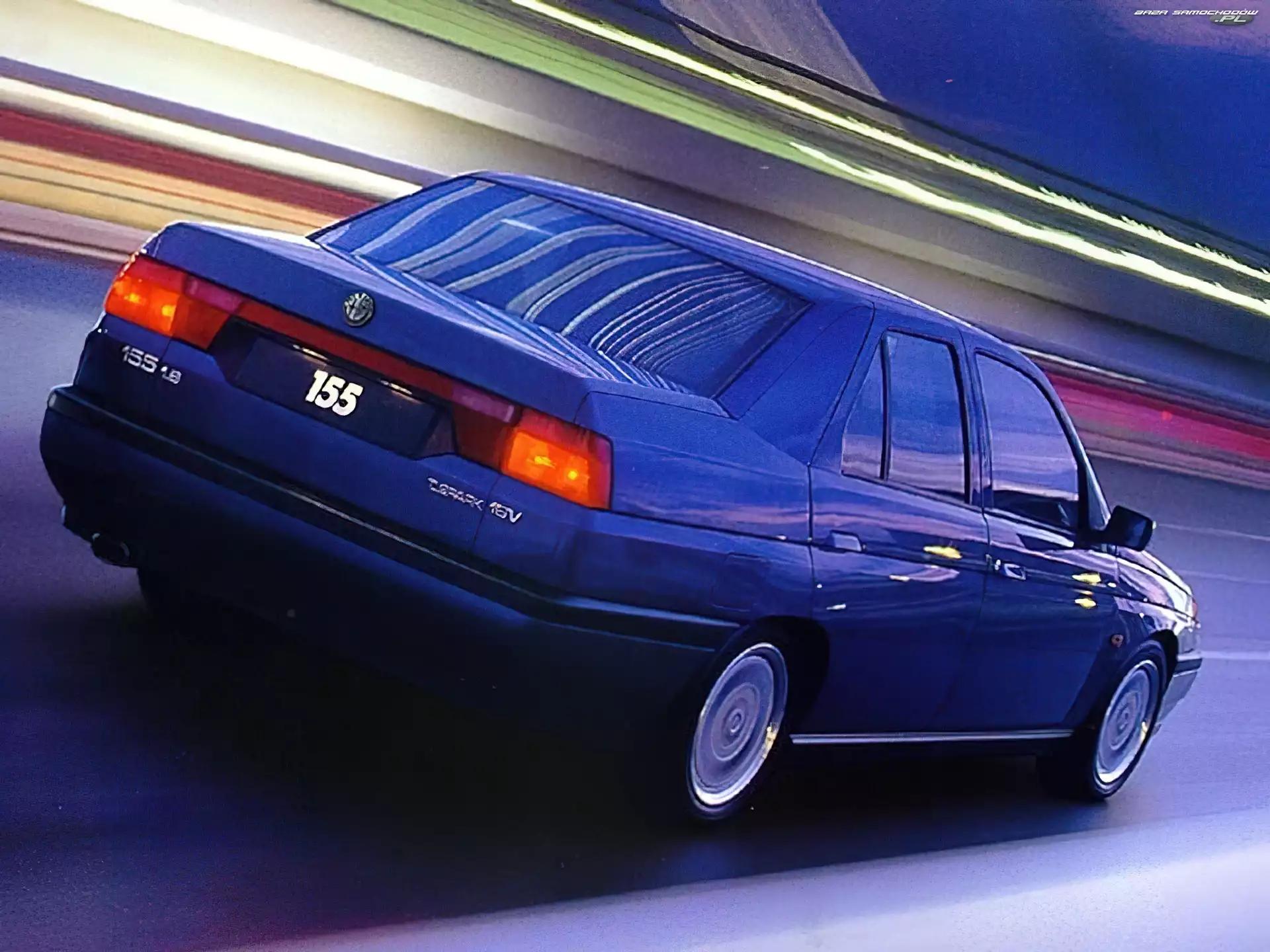 Gazeta, Tył, Alfa Romeo 155