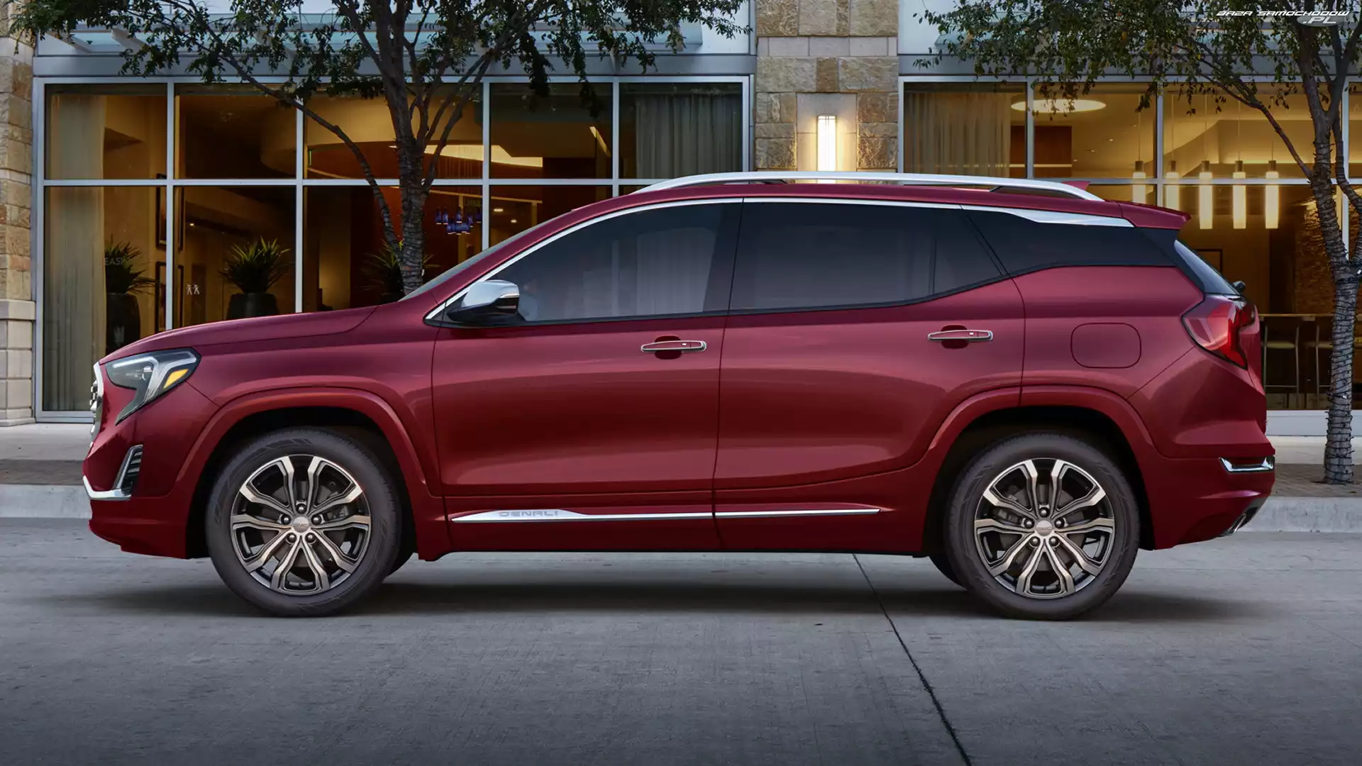 GMC Terrain Denali, Bok