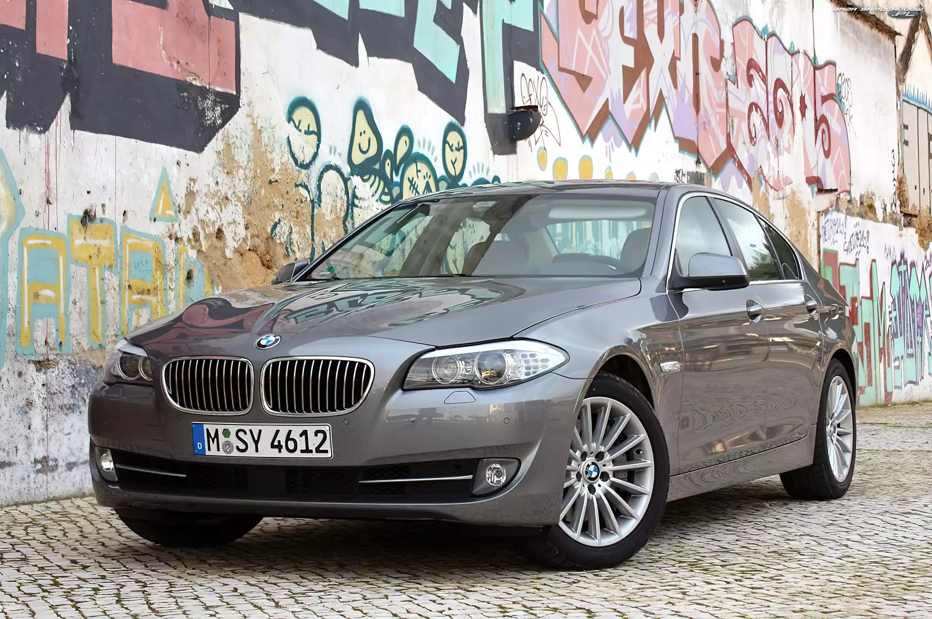 Graffiti, BMW F10, Reflektory