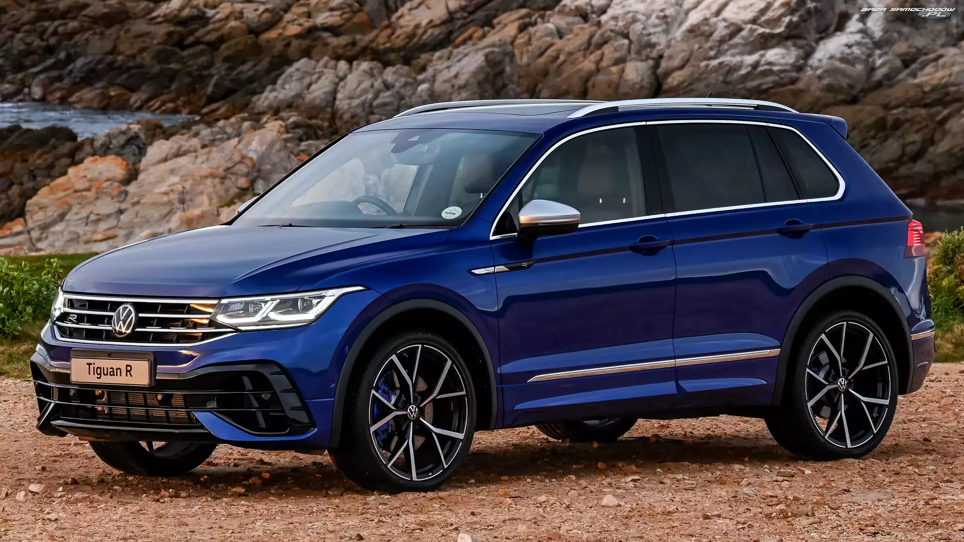 Volkswagen Tiguan R, Granatowy