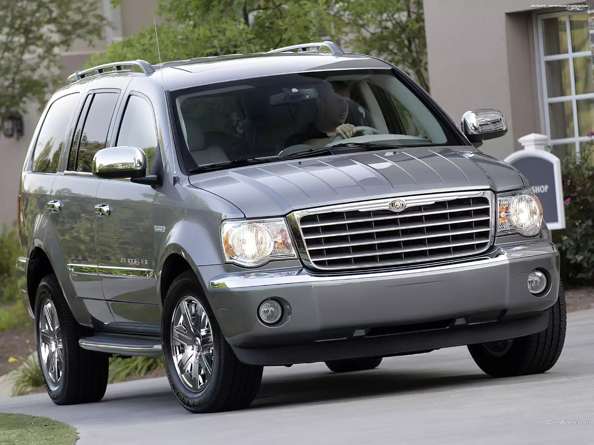 Grill, Chrysler Aspen, Halogeny