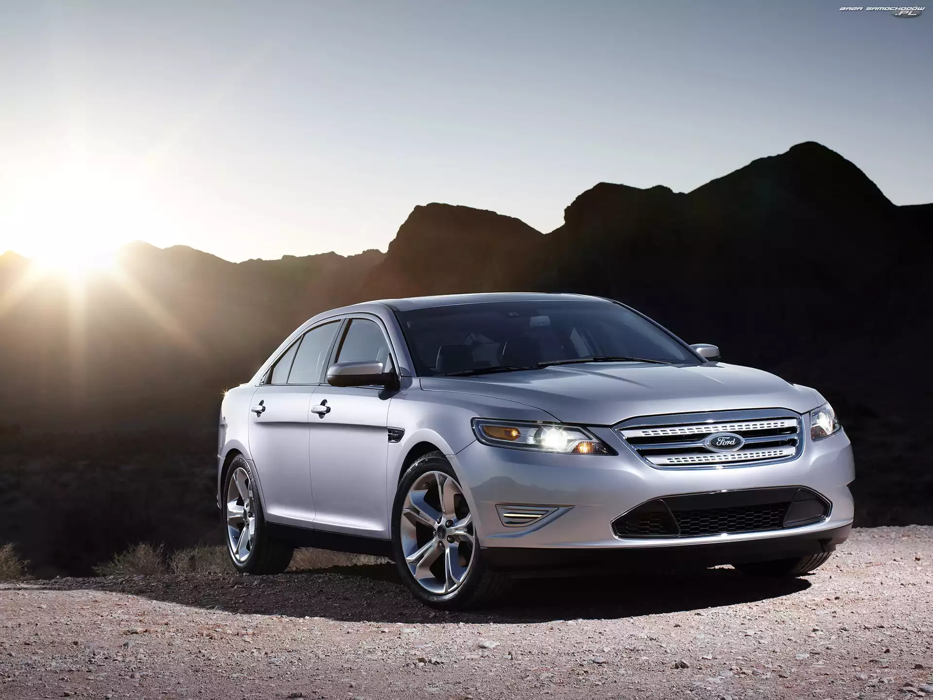 Grill, Przód, Ford Taurus