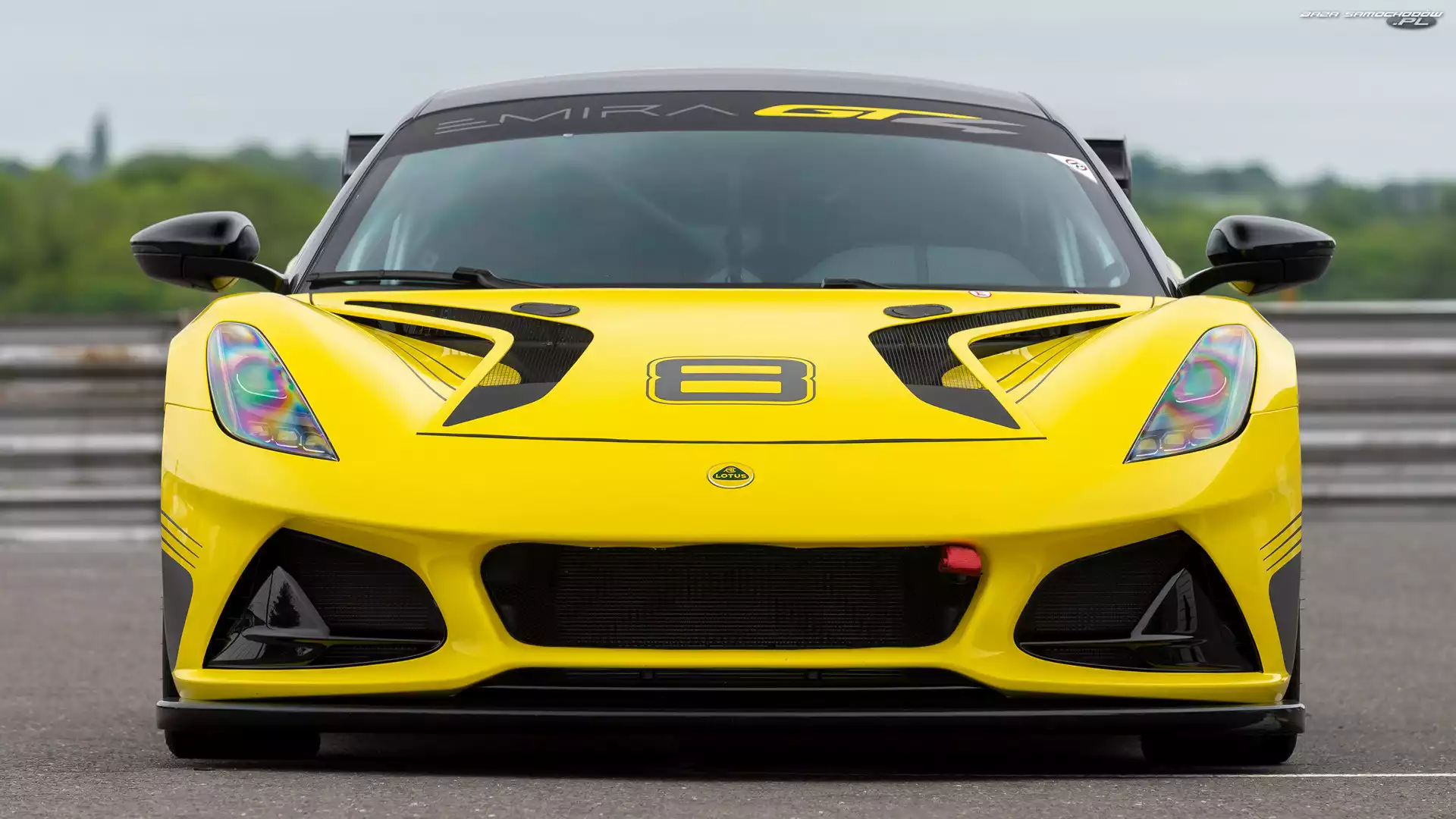 Przód, Lotus Emira, GT4
