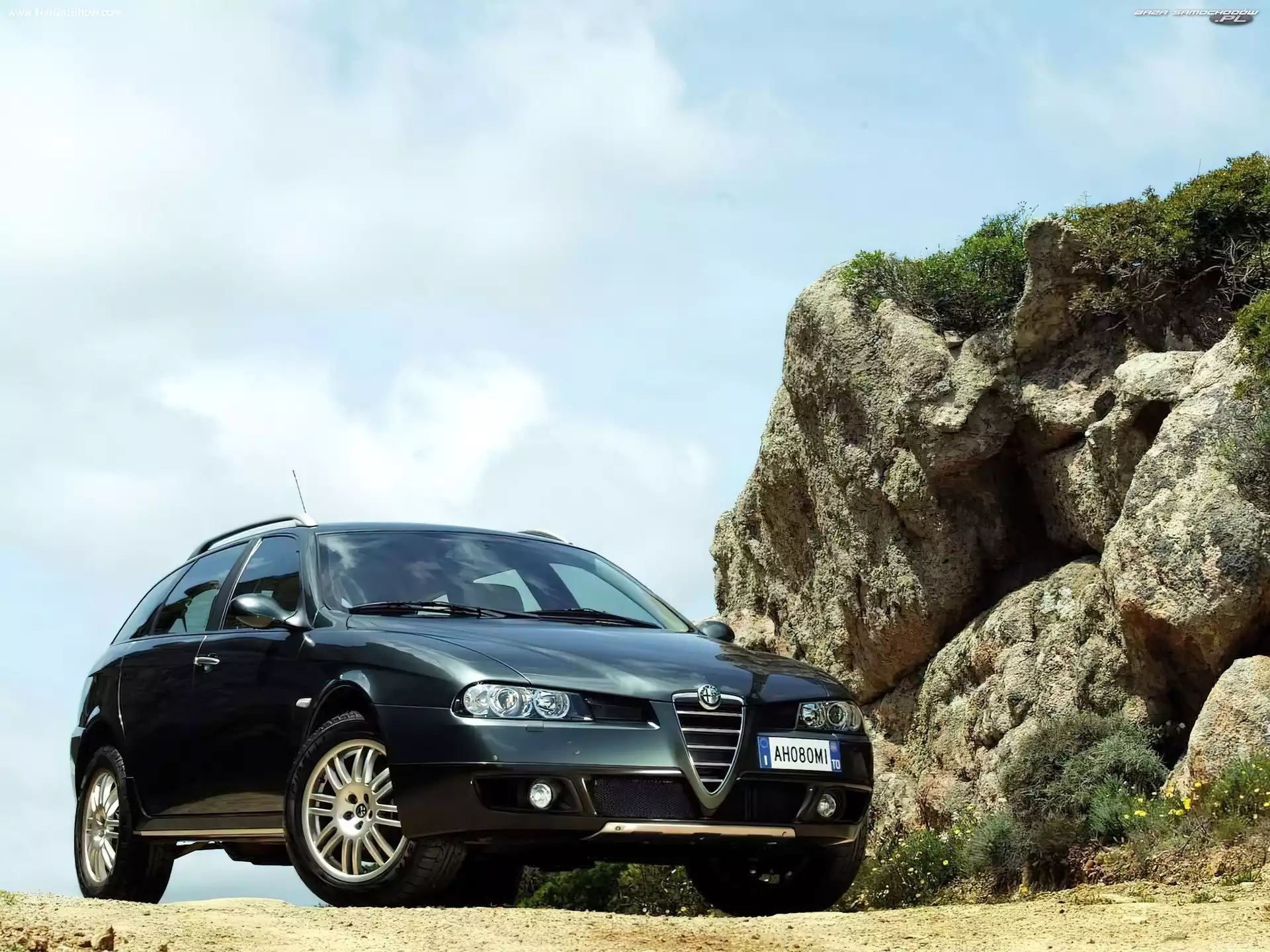 Halogeny, Alfa Romeo Crosswagon, Alufelgi