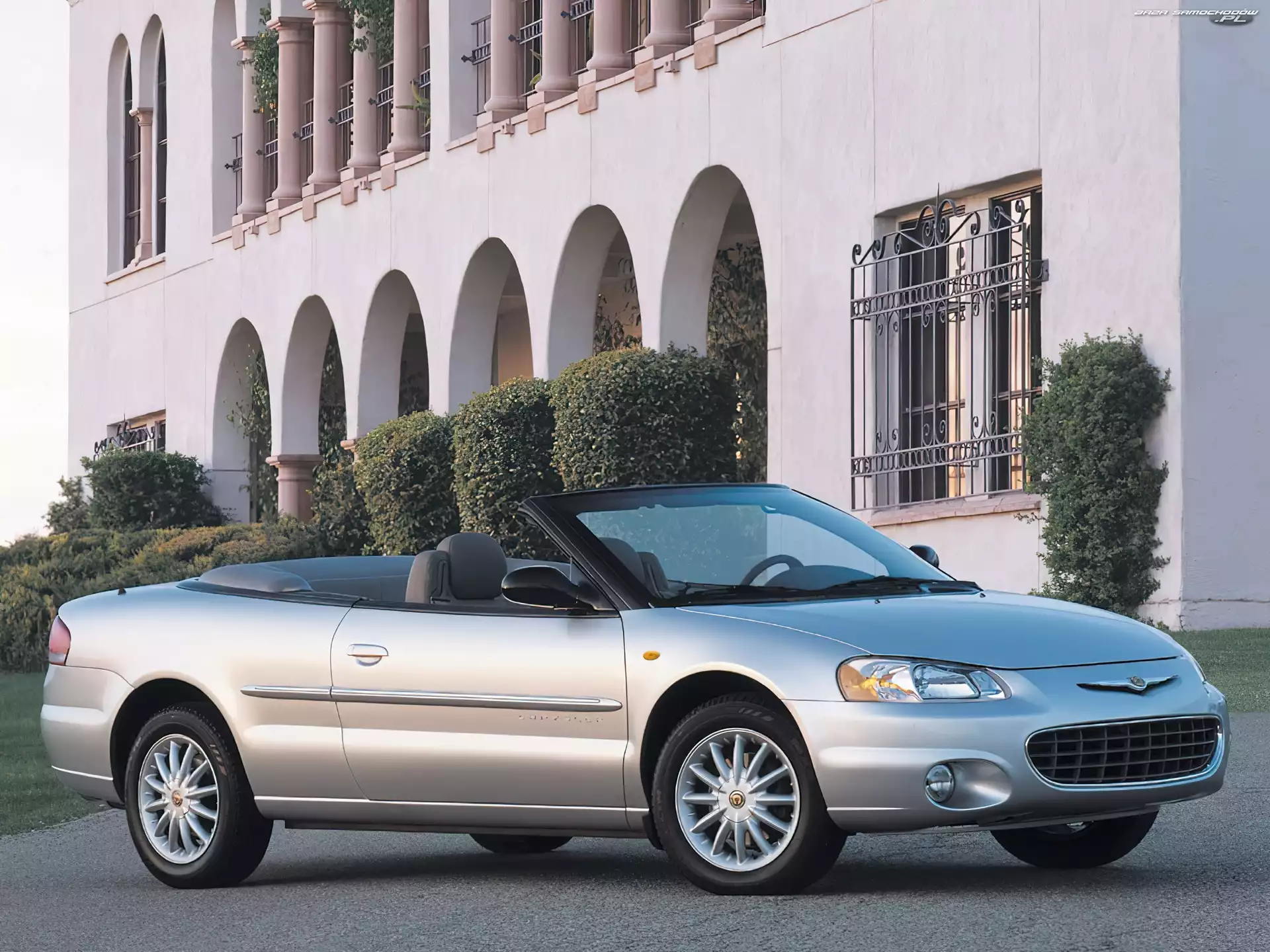Halogeny, Chrysler Sebring, Kabriolet