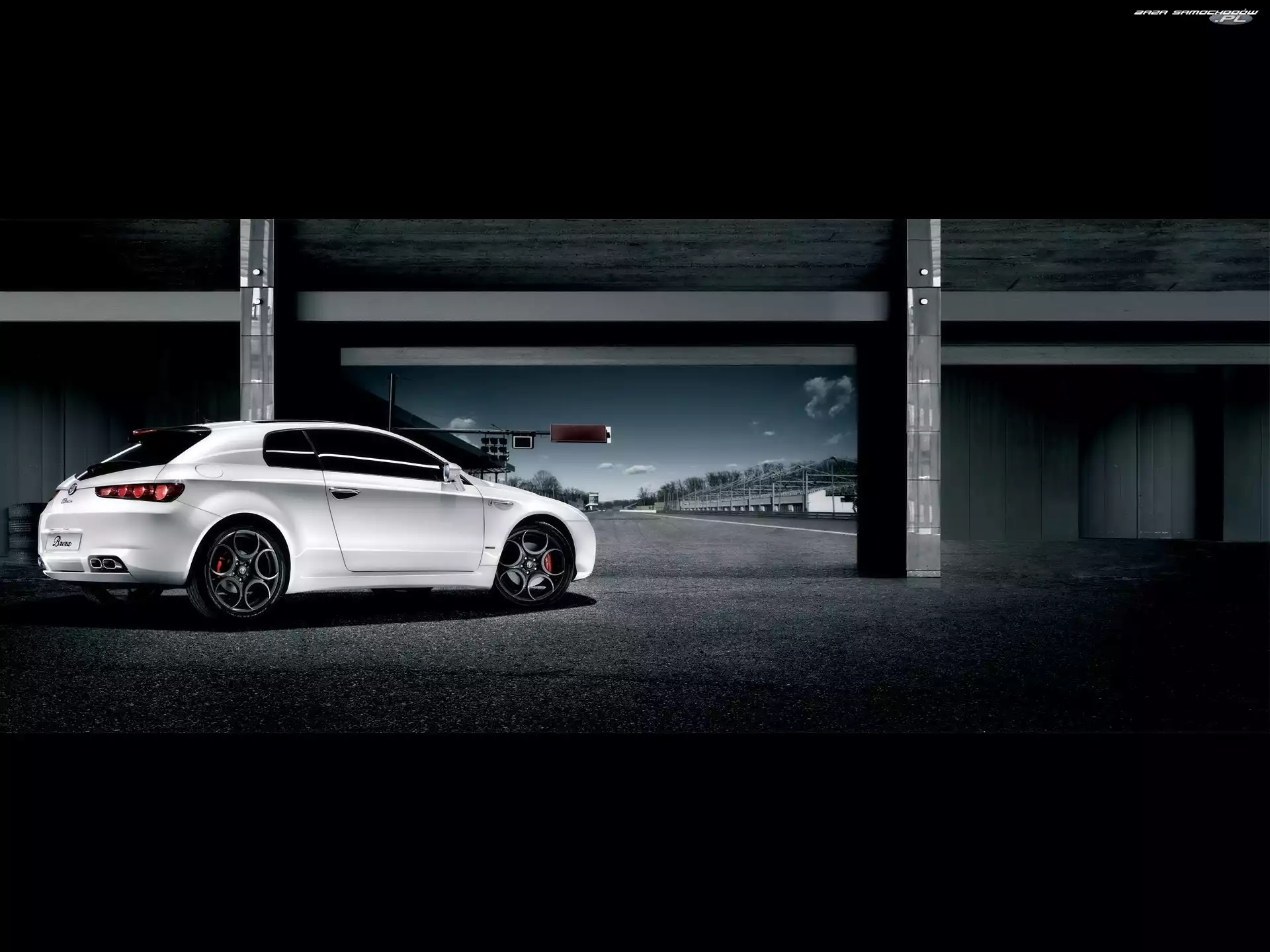 Hatchback, Biała, Alfa Romeo Brera