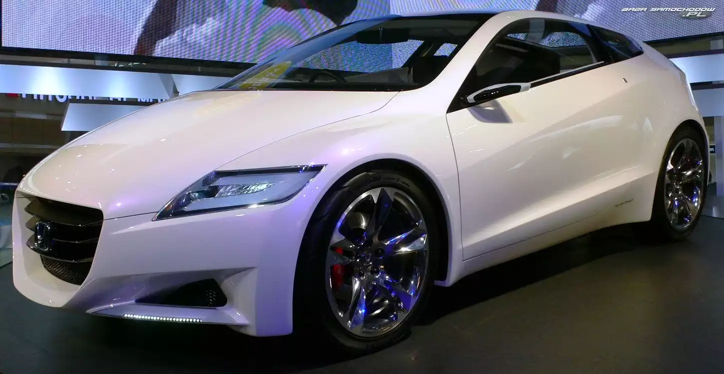 Honda CR-Z, Lewa, Strona