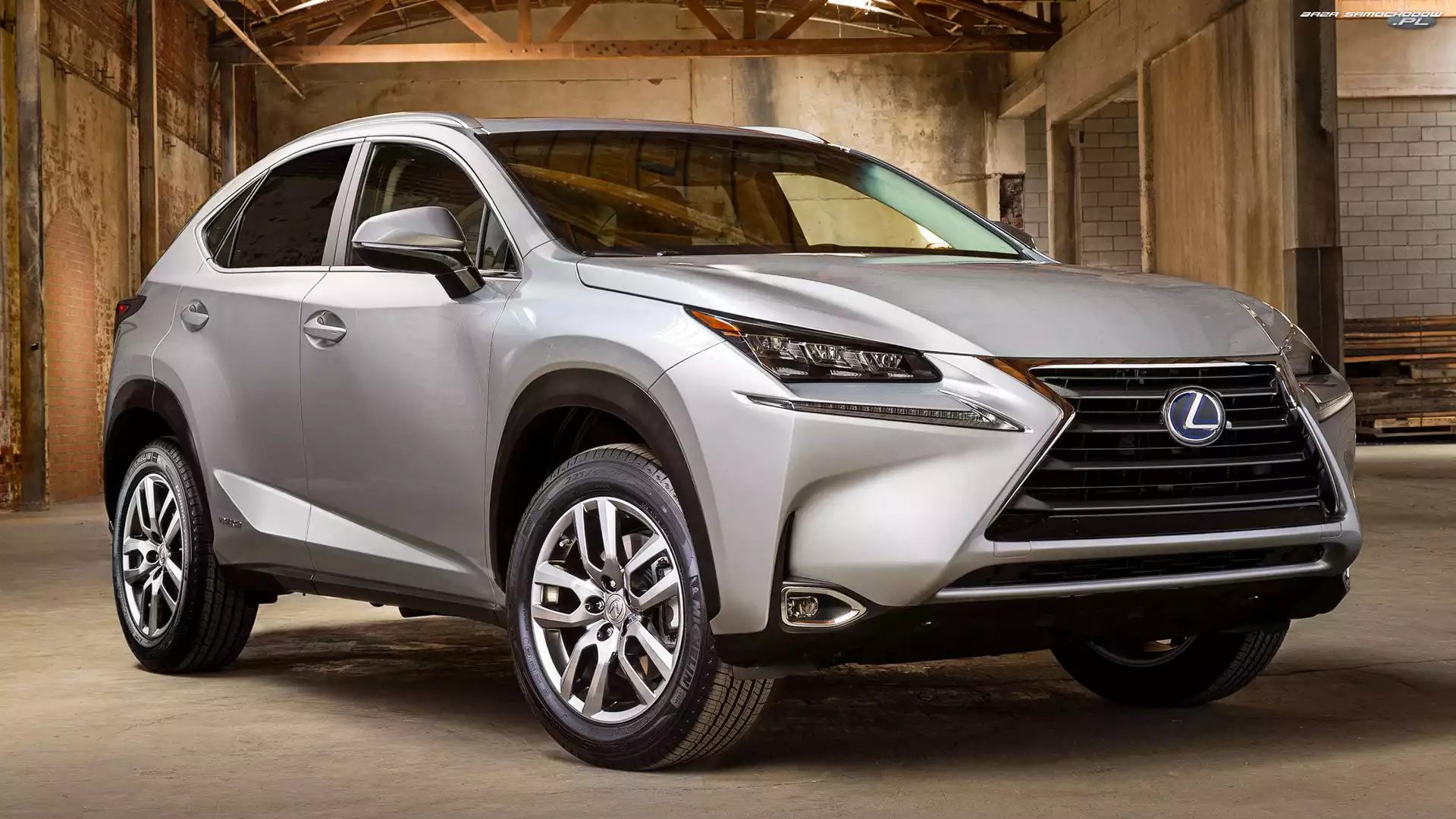 2015, Lexus NX Hybrid