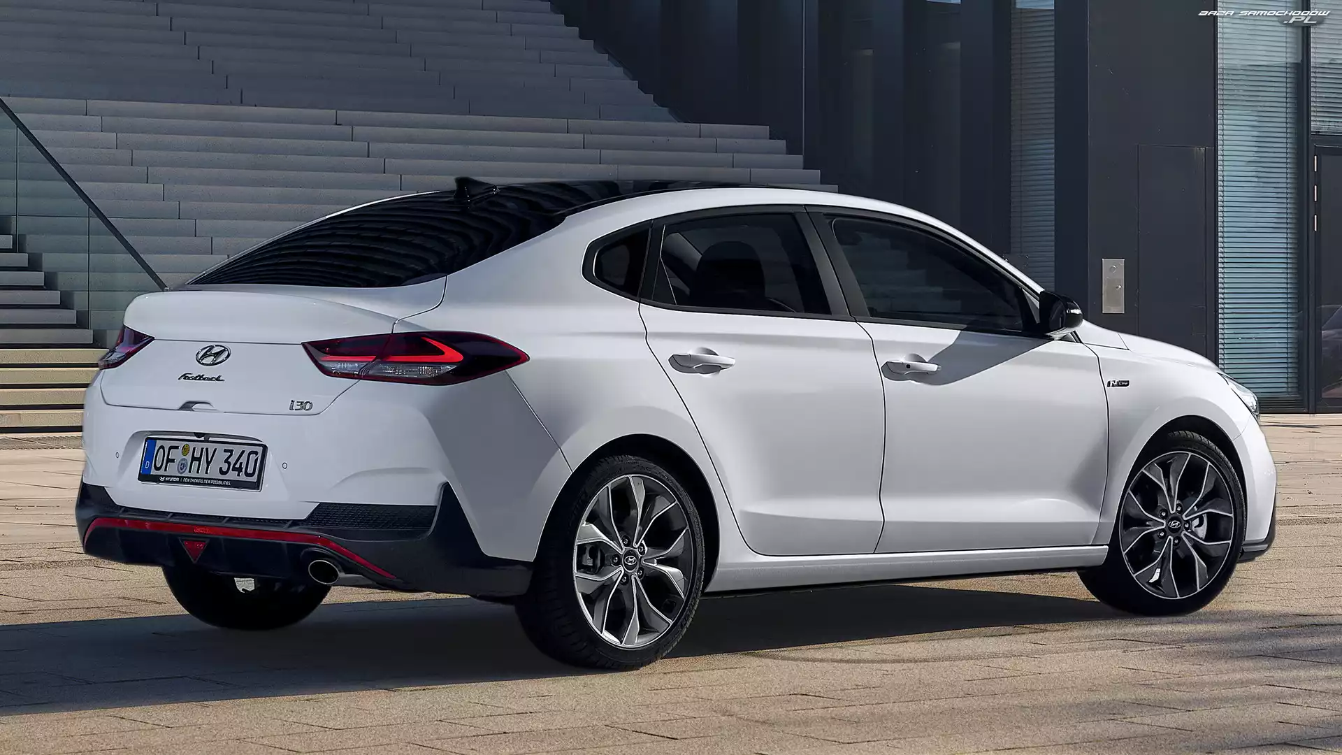 Biały, Hyundai i30