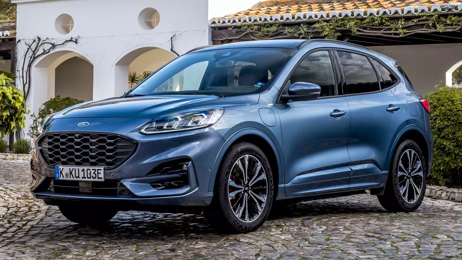 Ford Kuga Plug-in Hybrid ST