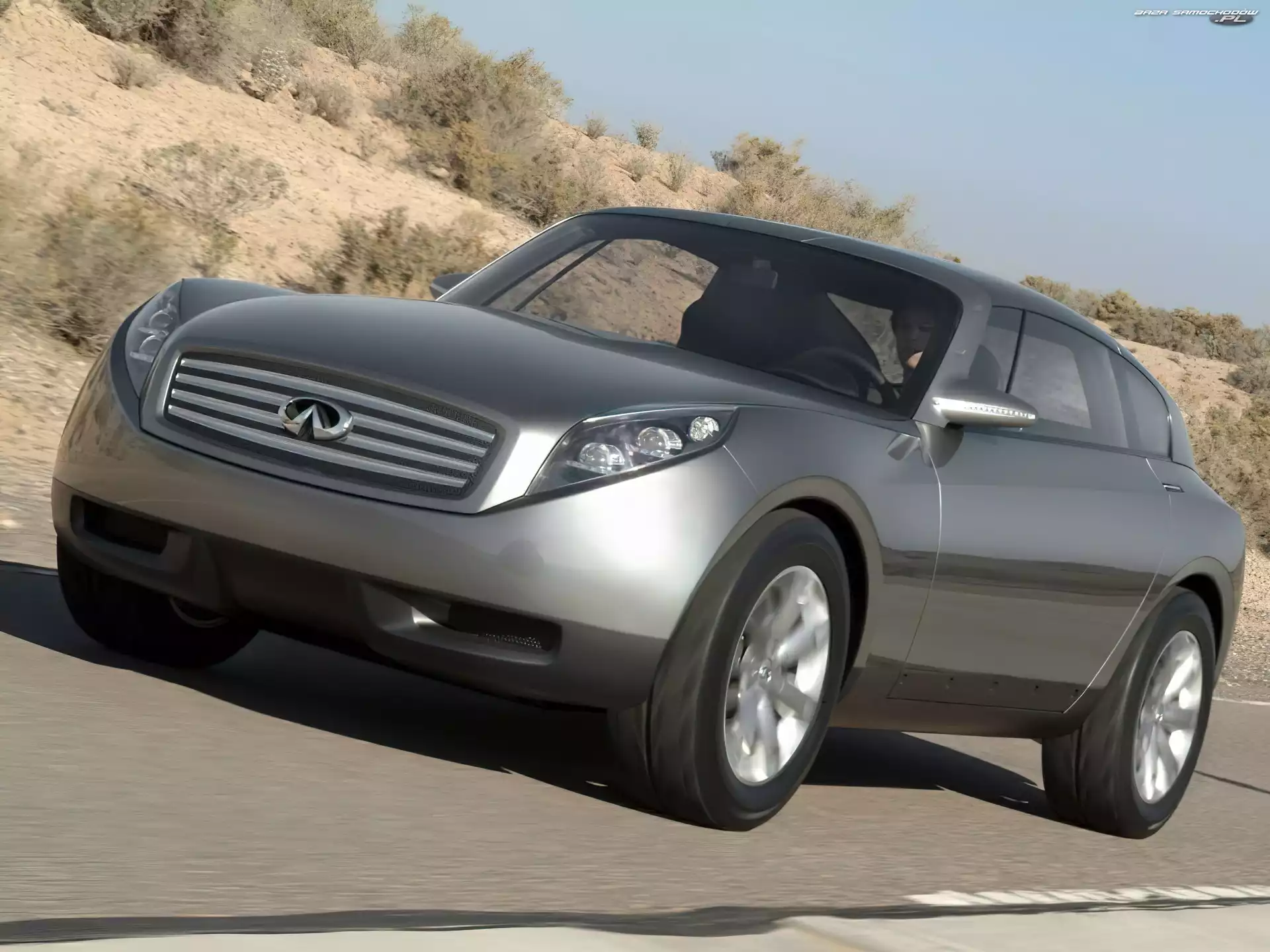 Infiniti Triant