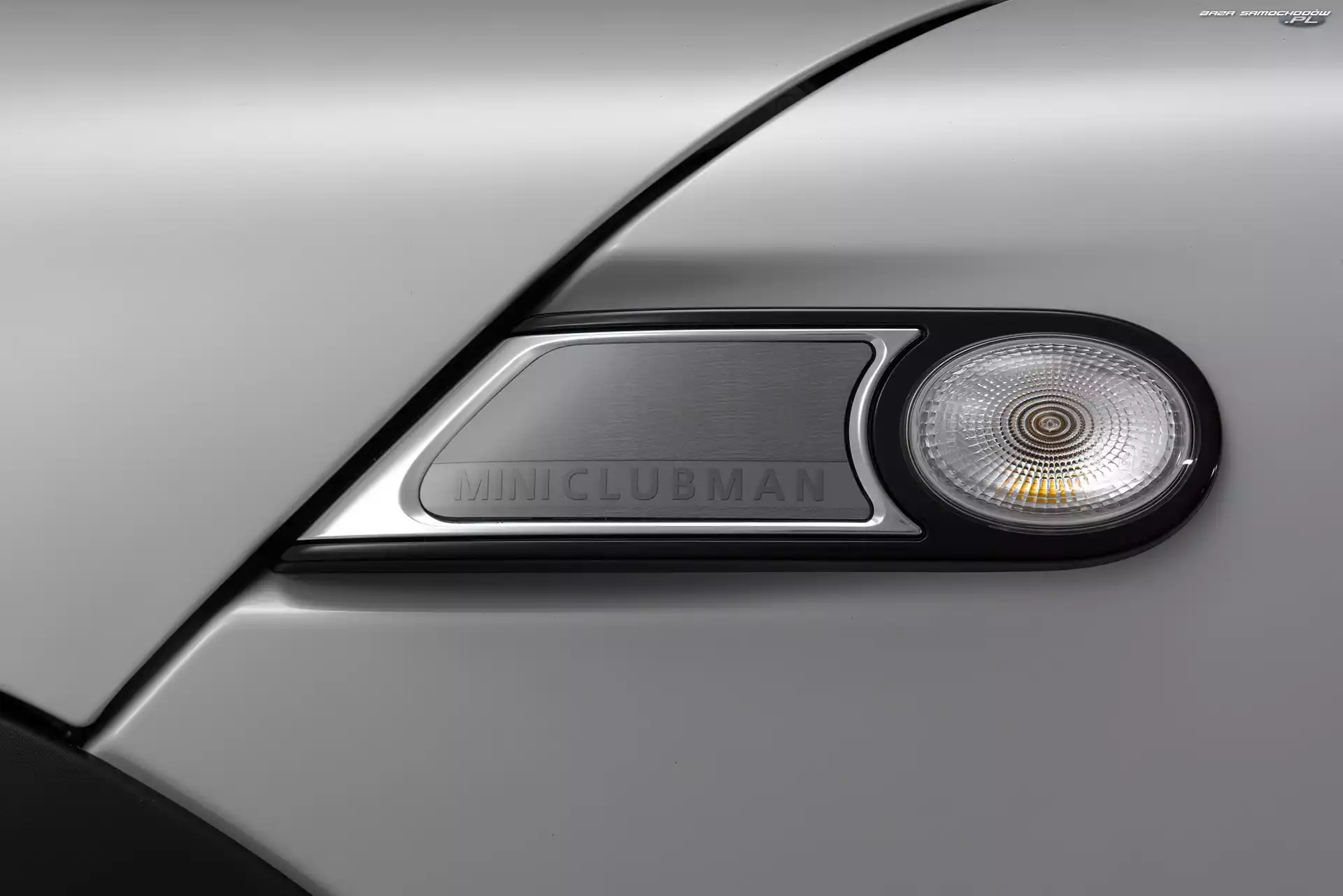 Kierunkowskaz, Logo, Mini Clubman