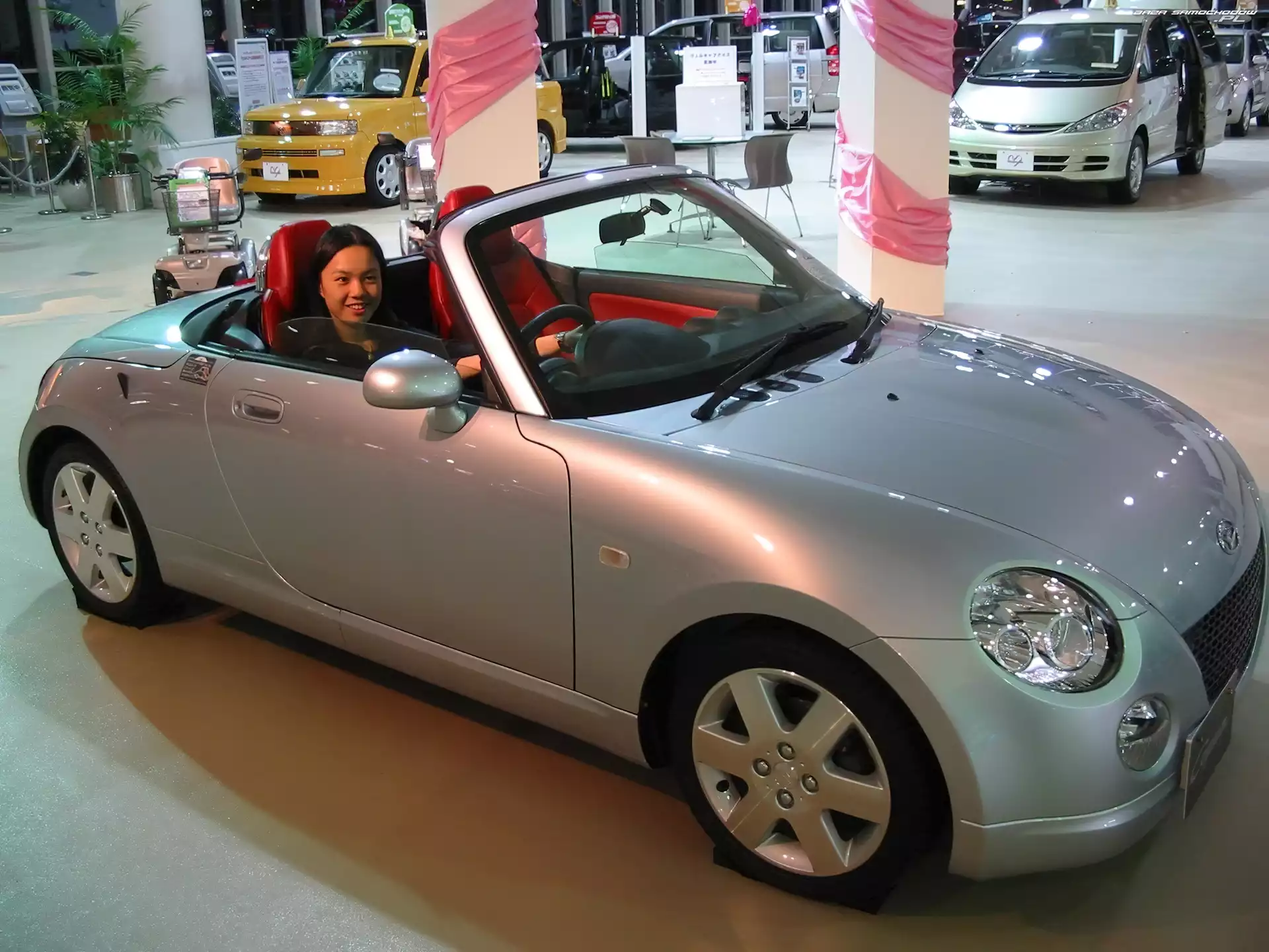 Kobieta, Dealer, Daihatsu Copen