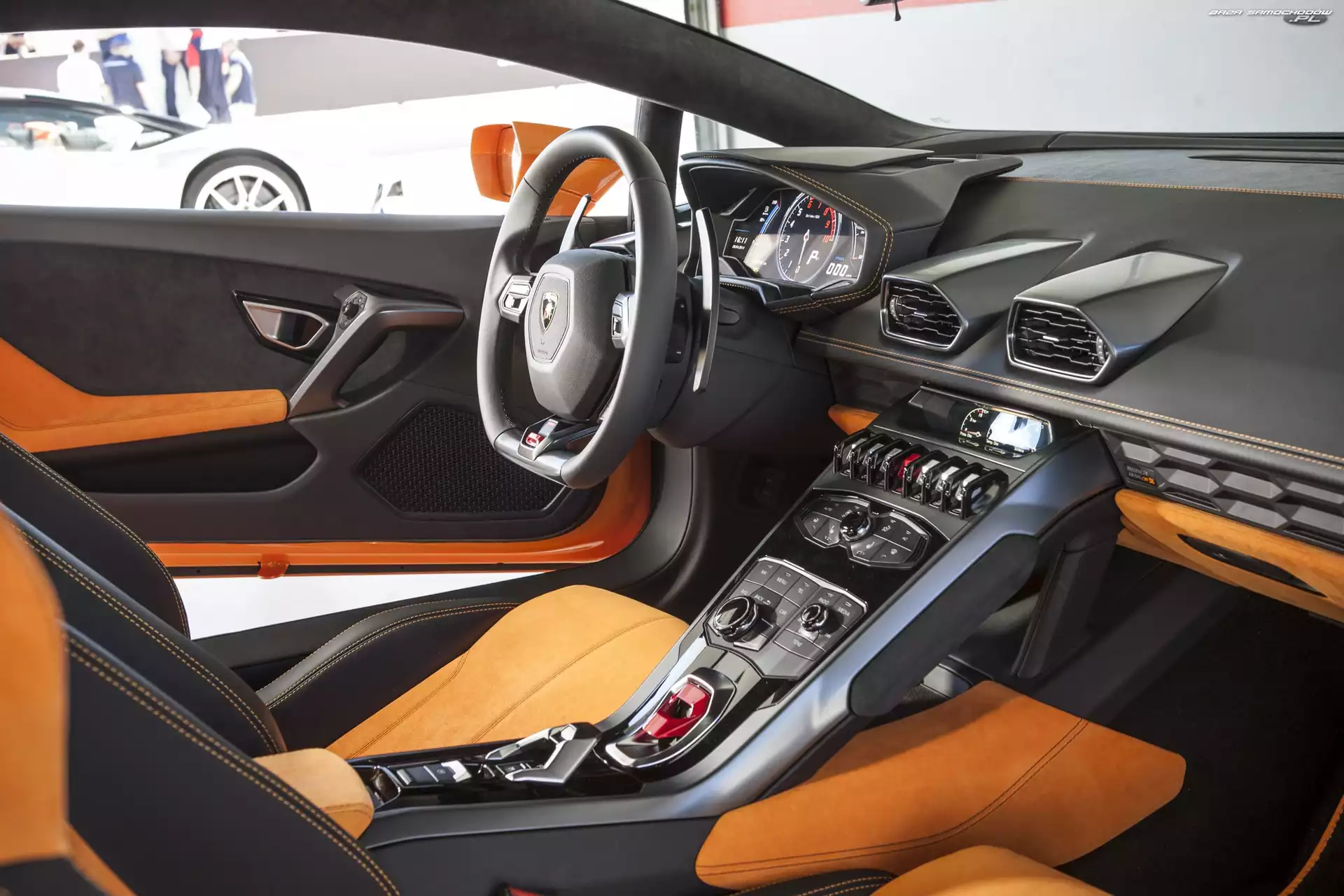 Gallaro, Konsola, Lamborghini