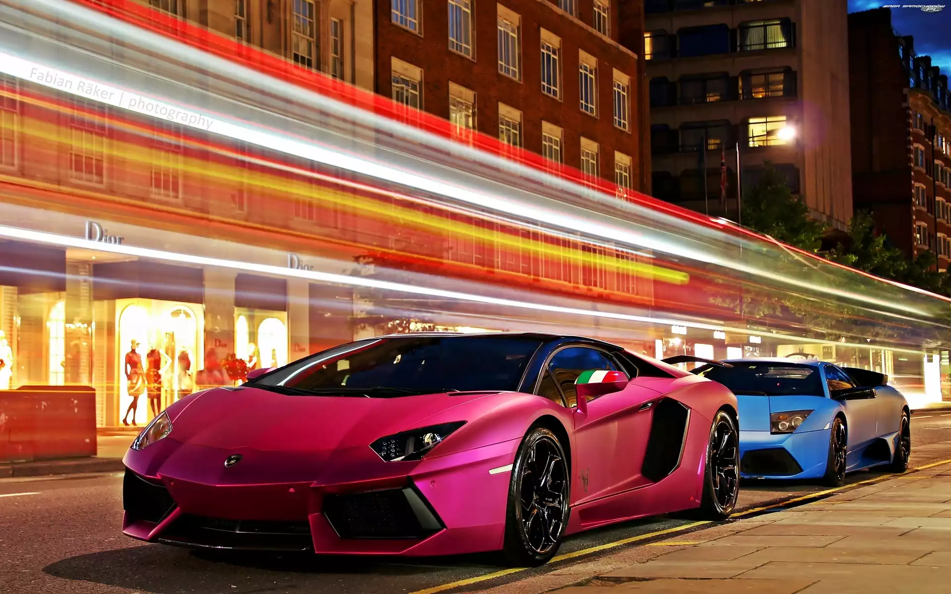 Aventador, Lamborghini