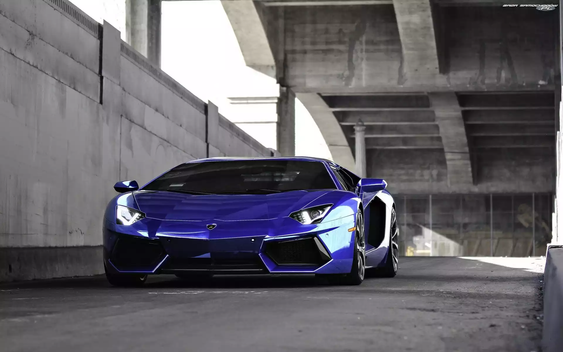 Lamborghini Aventador, Niebieski, Metalik