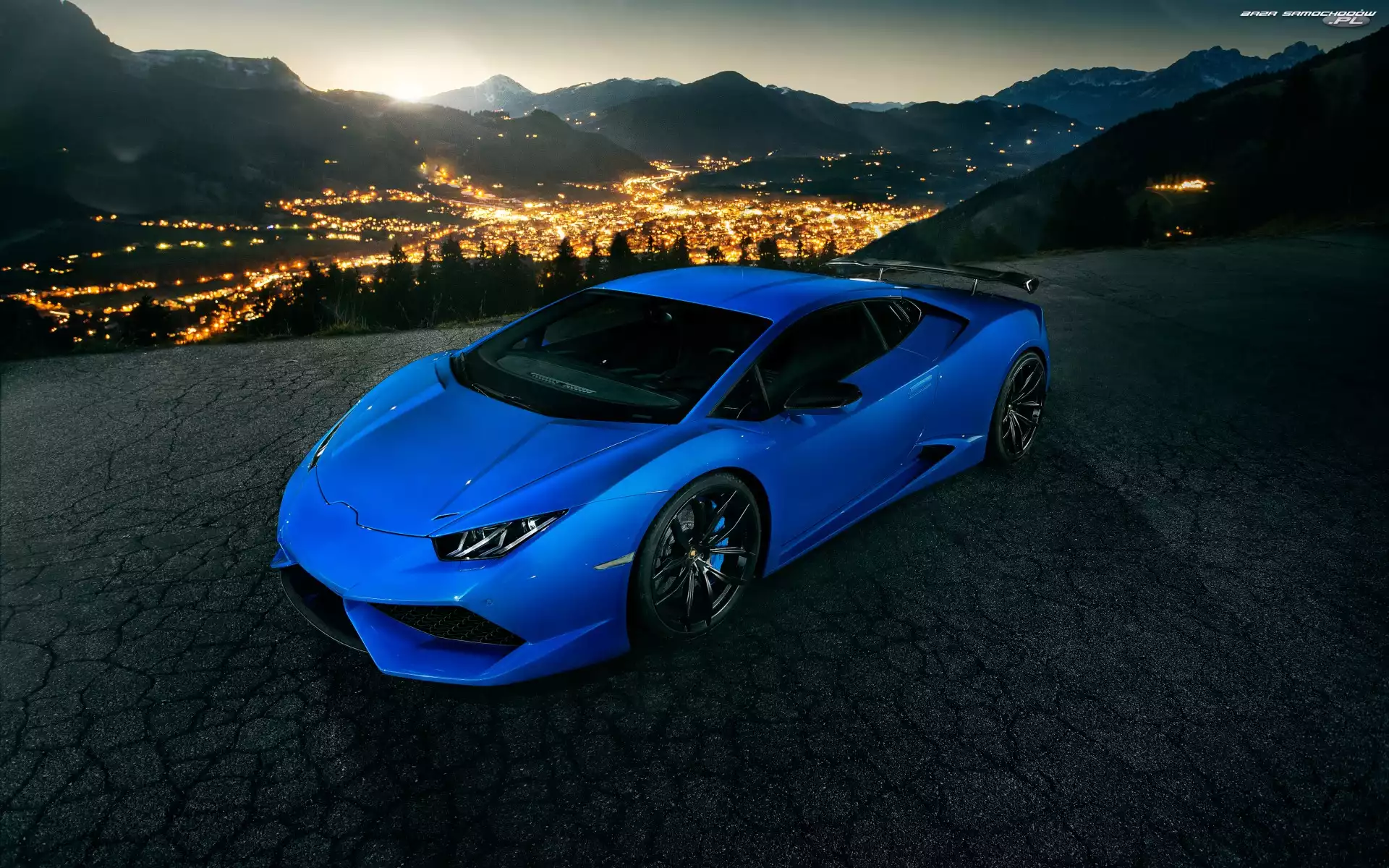 Niebieskie, Lamborghini Huracan