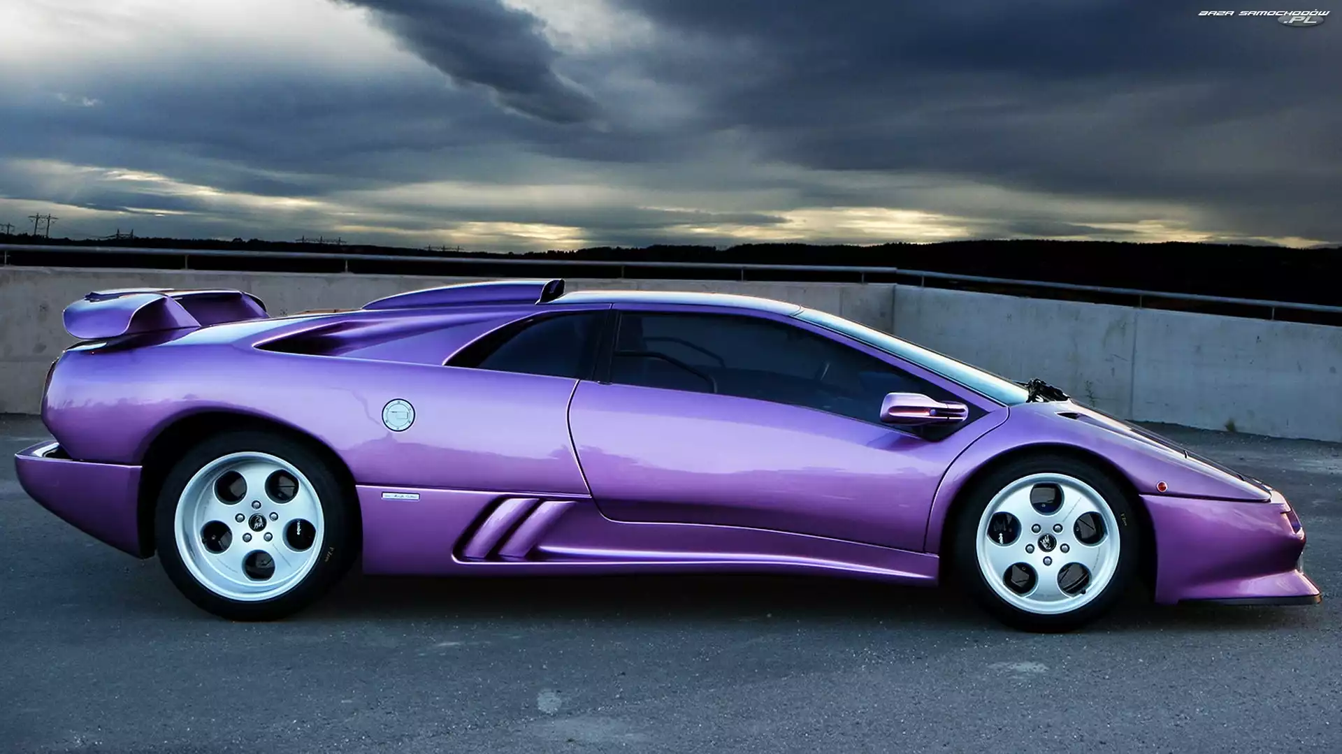 Lamborghini, Fioletowy, Chmury
, Niebo, Samochód, Diablo