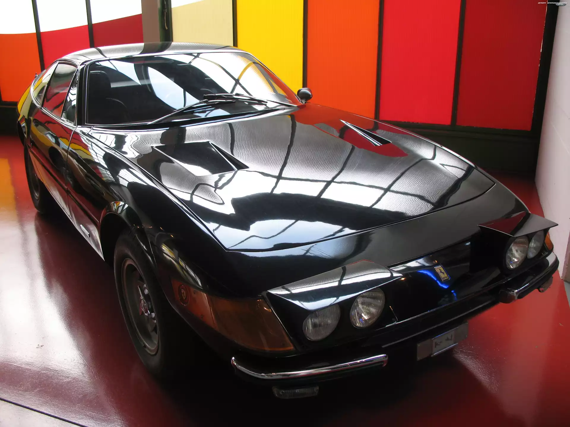 Lampy, Ferrari Daytona, Podniesione
