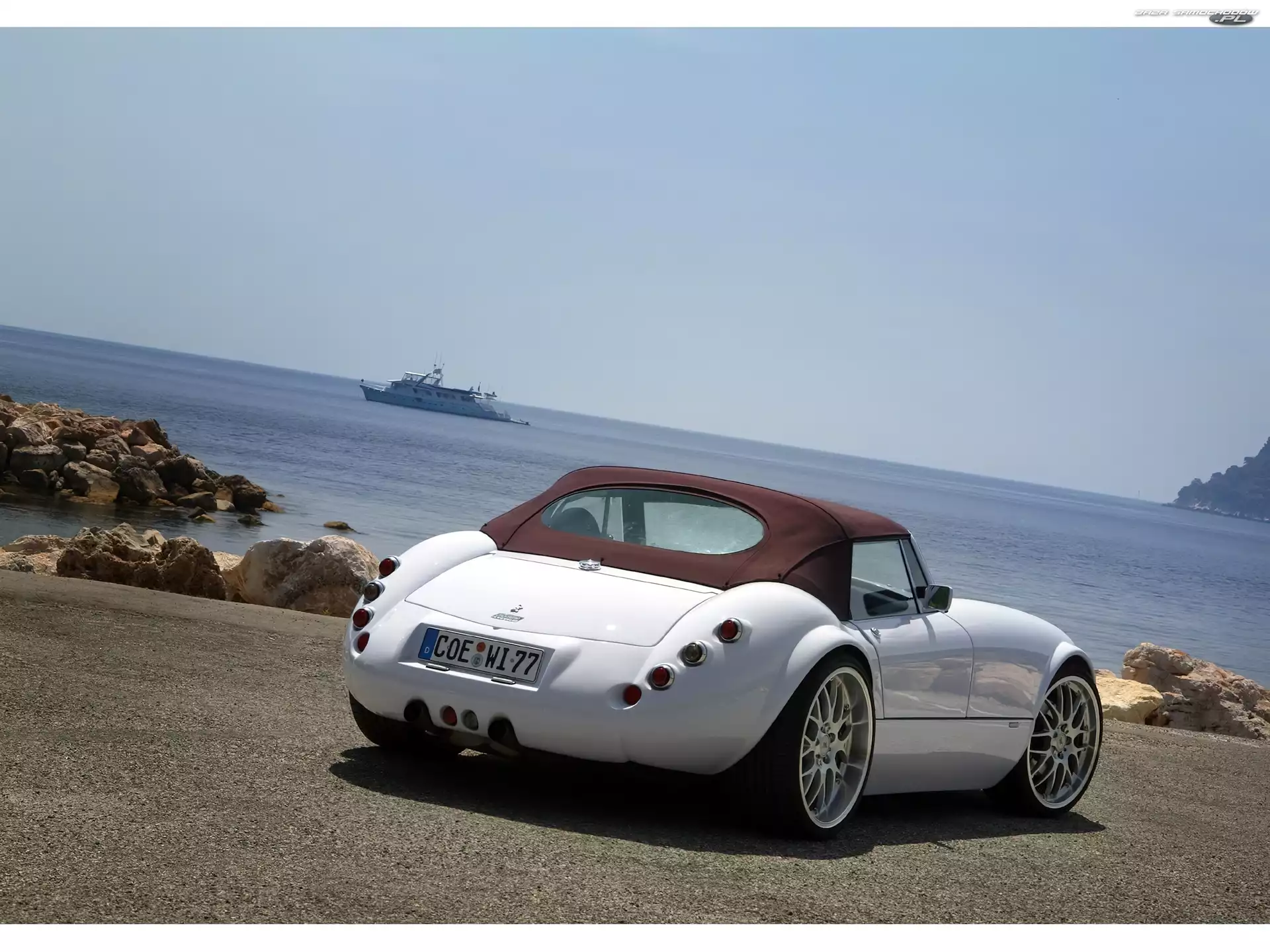 Lampy, Zatoka, Wiesmann MF3, Tył