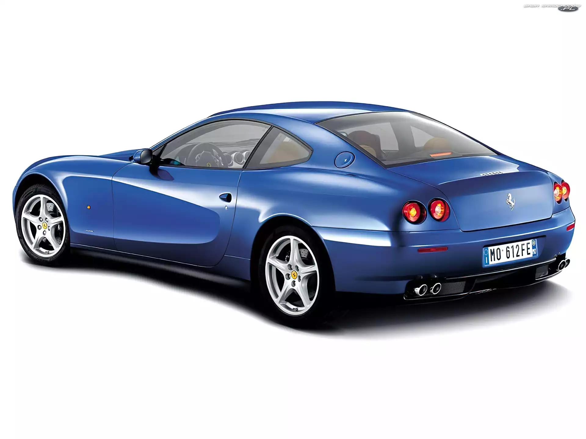 Lewe, Ferrari 612 Scaglietti, Drzwi