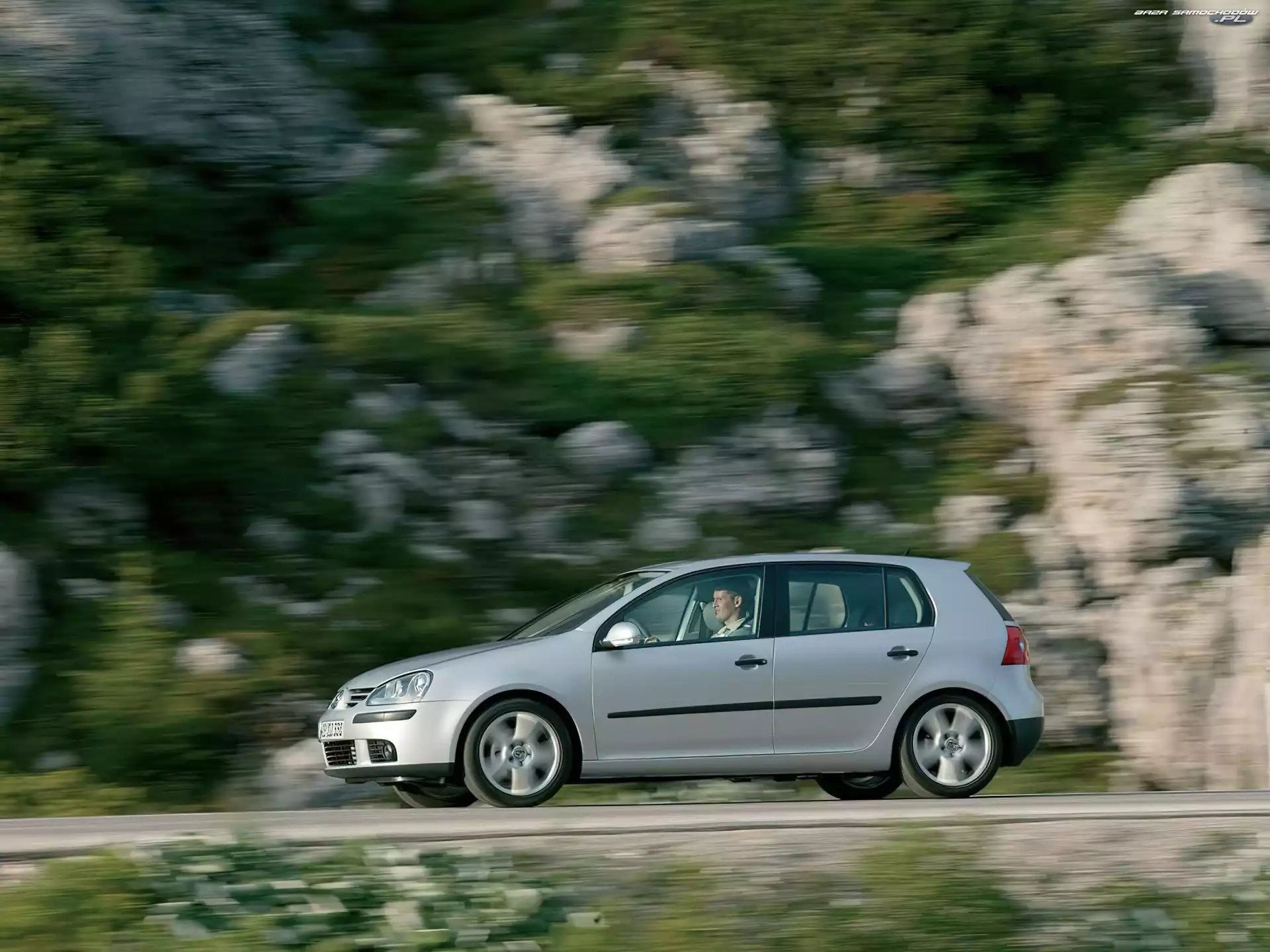 Lewy bok, Volkswagen Golf 5, Srebrny