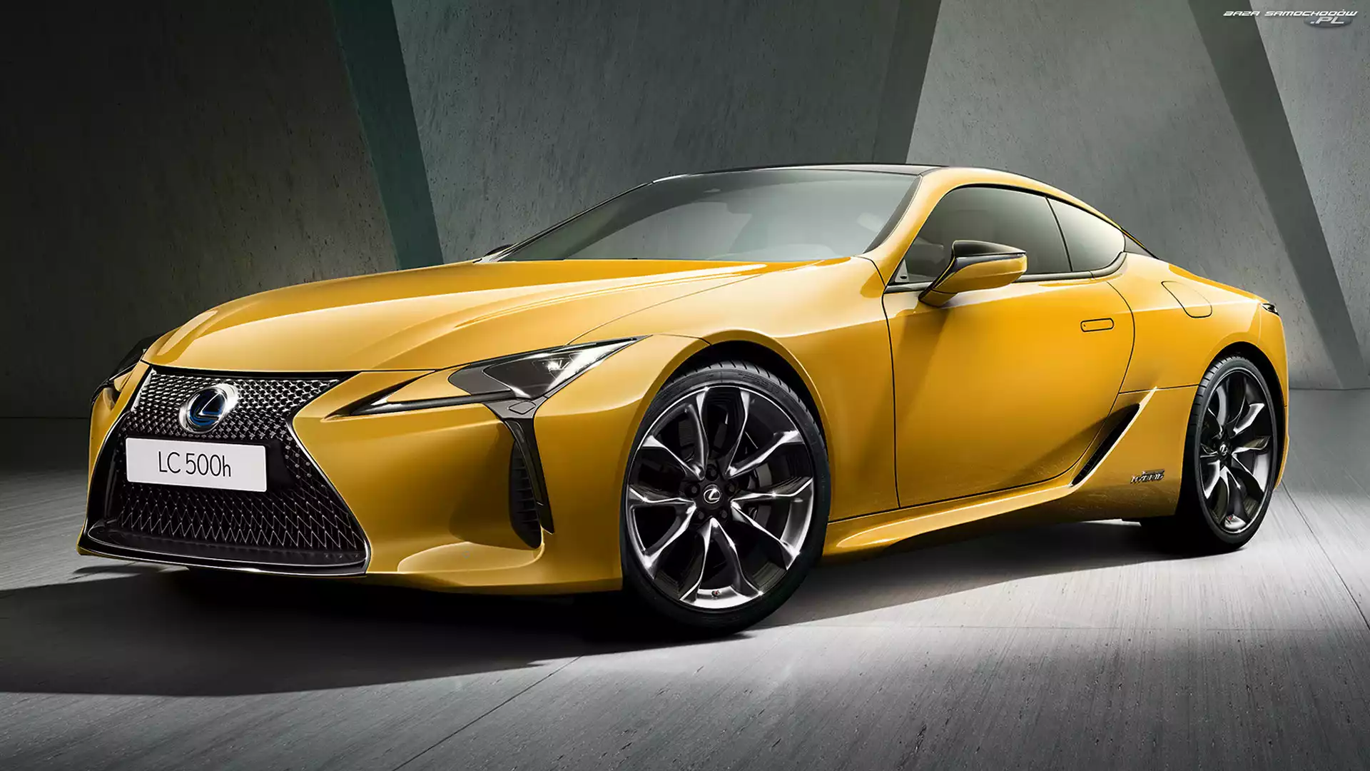 Lexus LC 500, Bok, Żółty, Przód