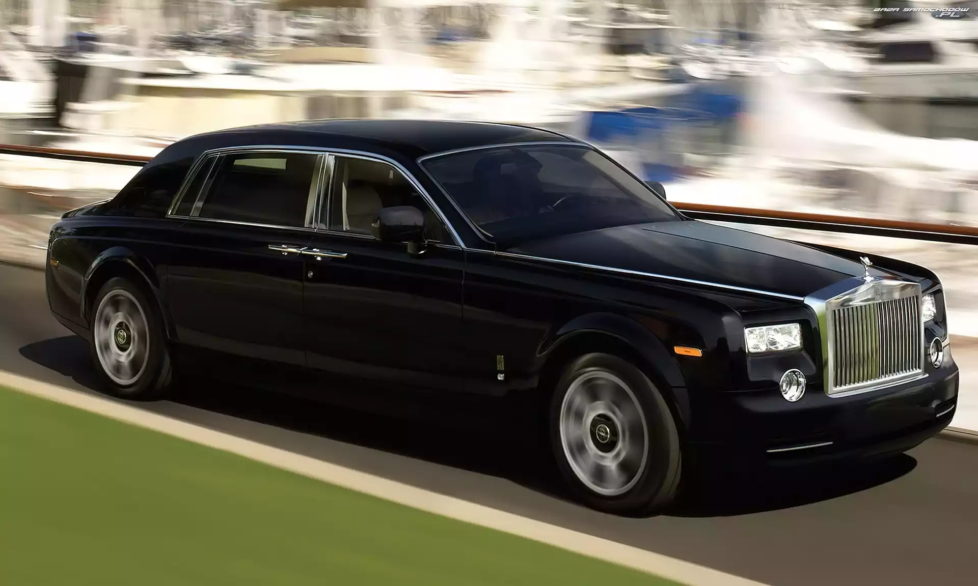 Limuzyna, Czarny, Rolls-Royce Phantom