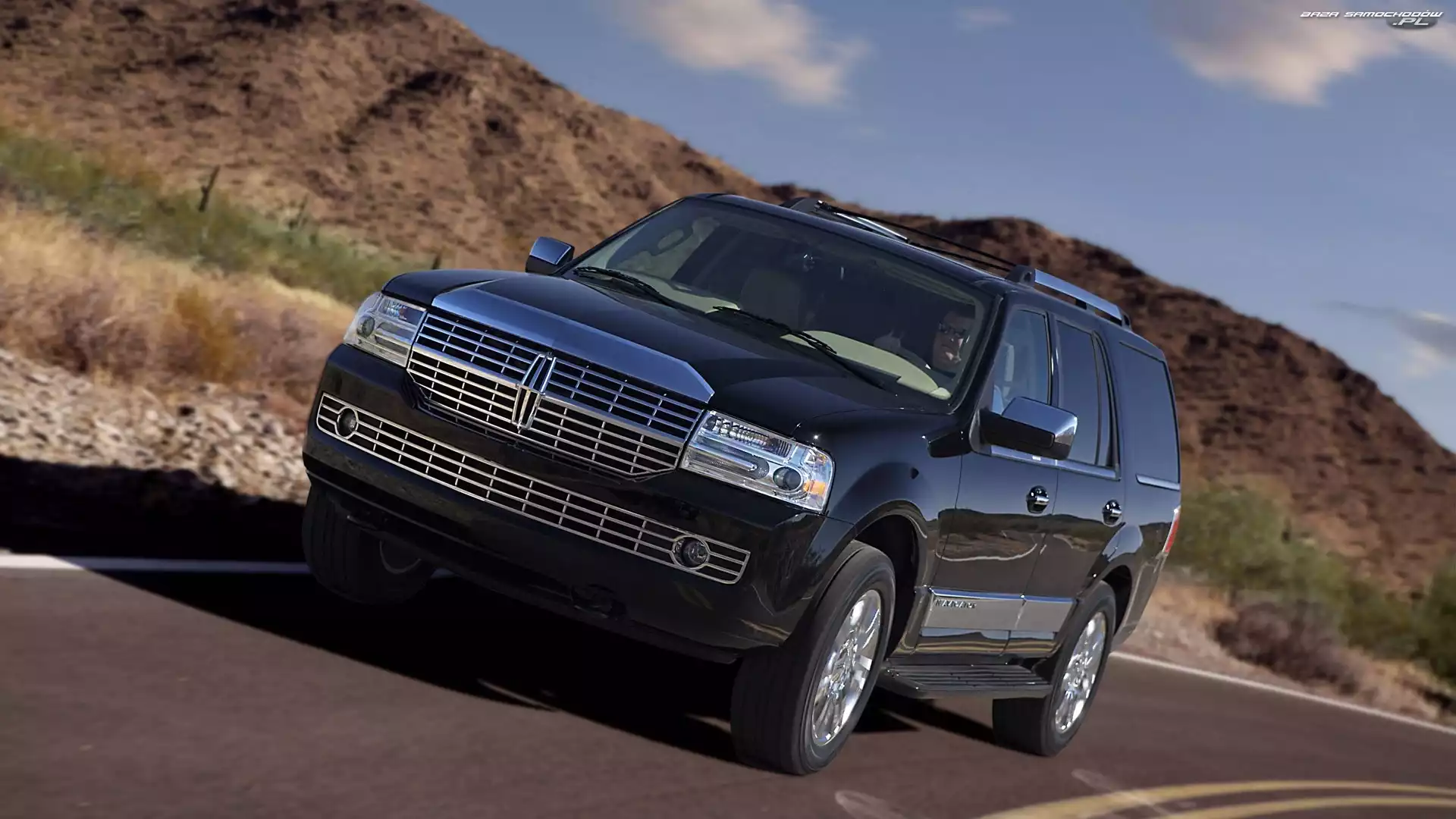Droga, Lincoln, Navigator