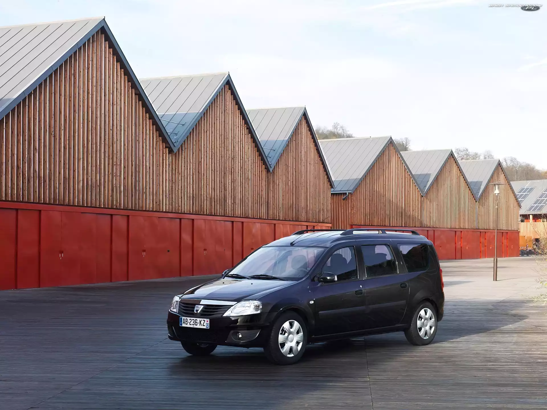 Kombi, Dacia Logan