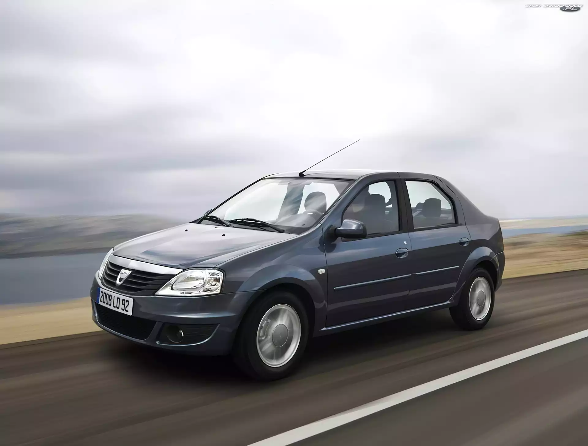 Sedan, Dacia Logan