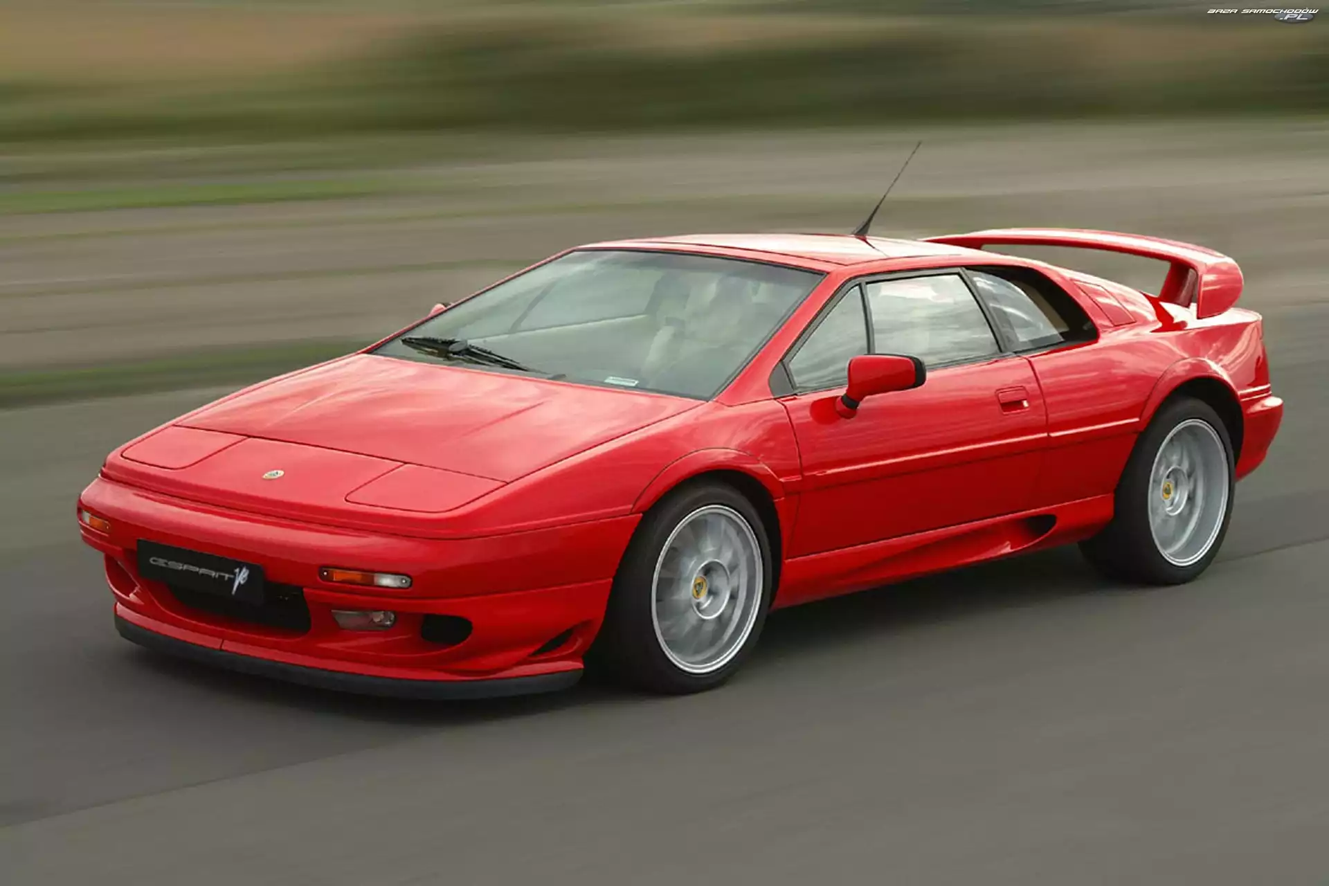 Czerwony, Lotus Esprit