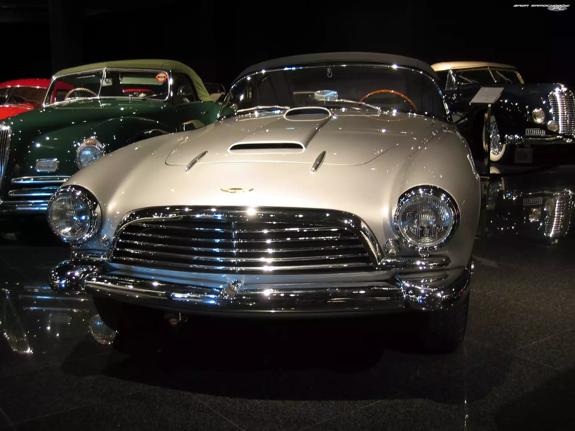 zderzak, Aston Martin
