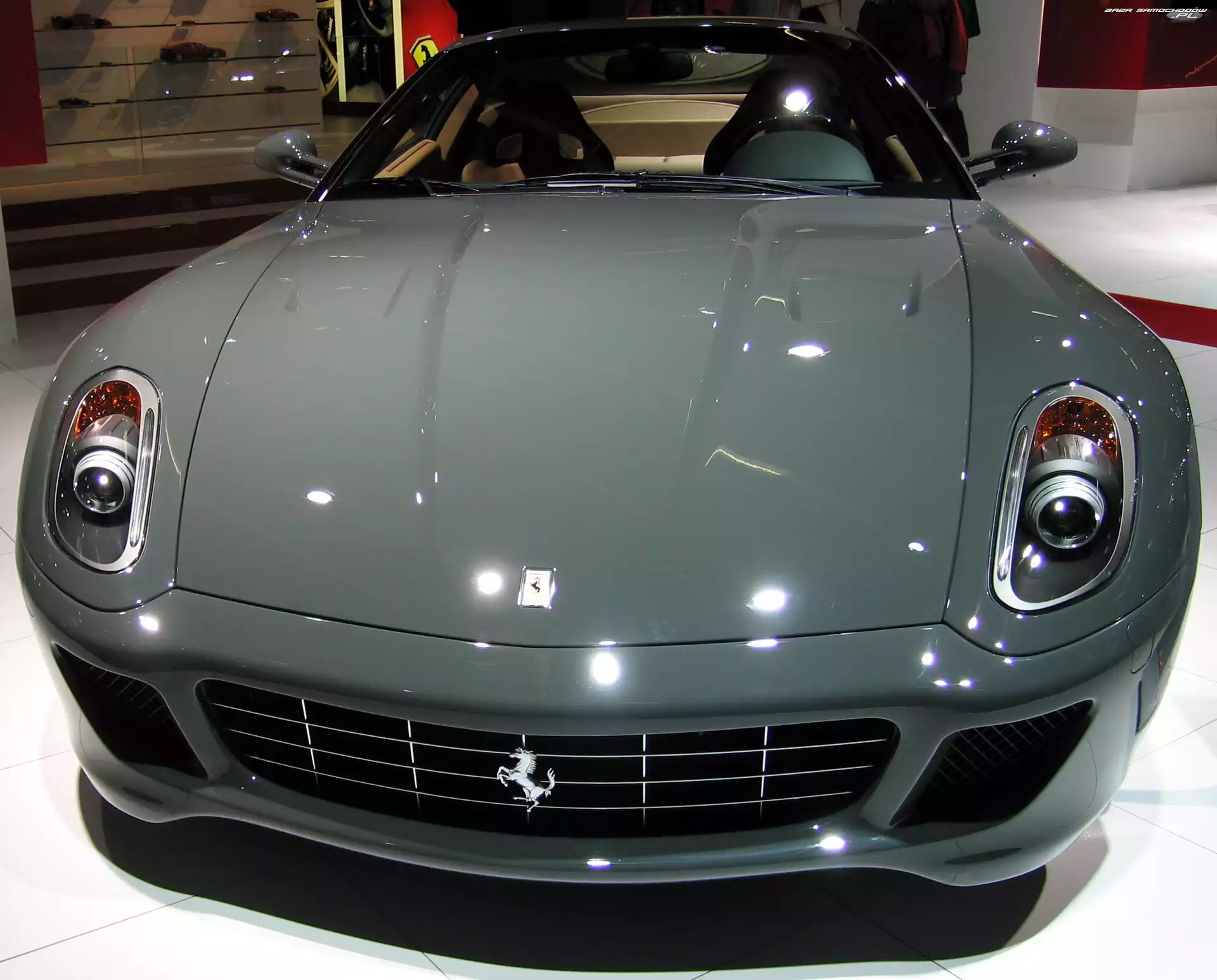 Maska, Ferrari 599, Reflektory