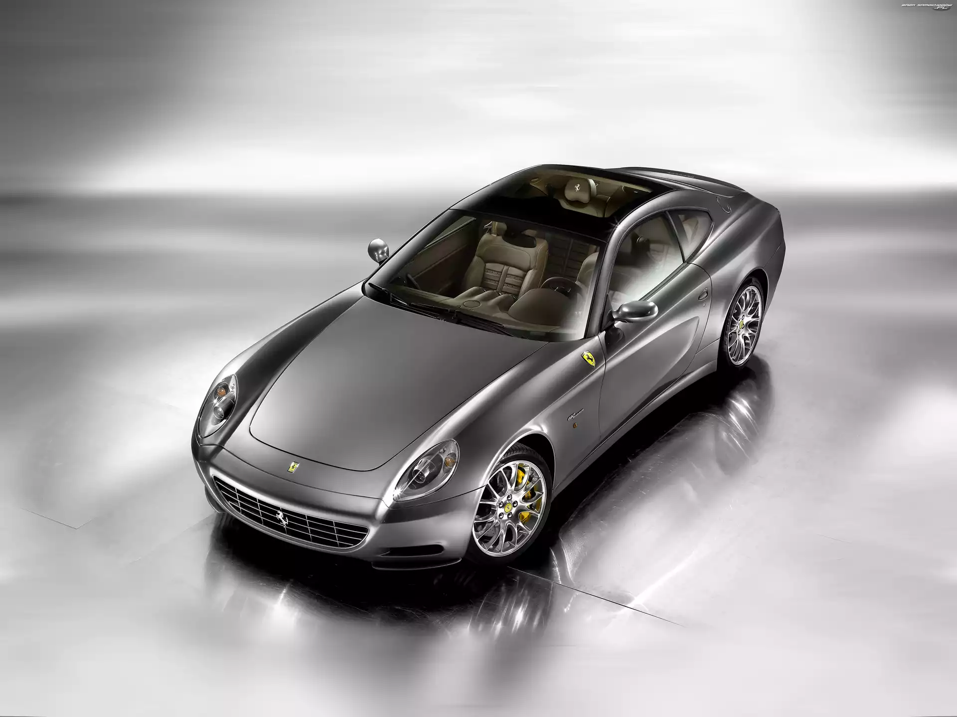 Maska, Grafitowe, Ferrari 612 Scaglietti