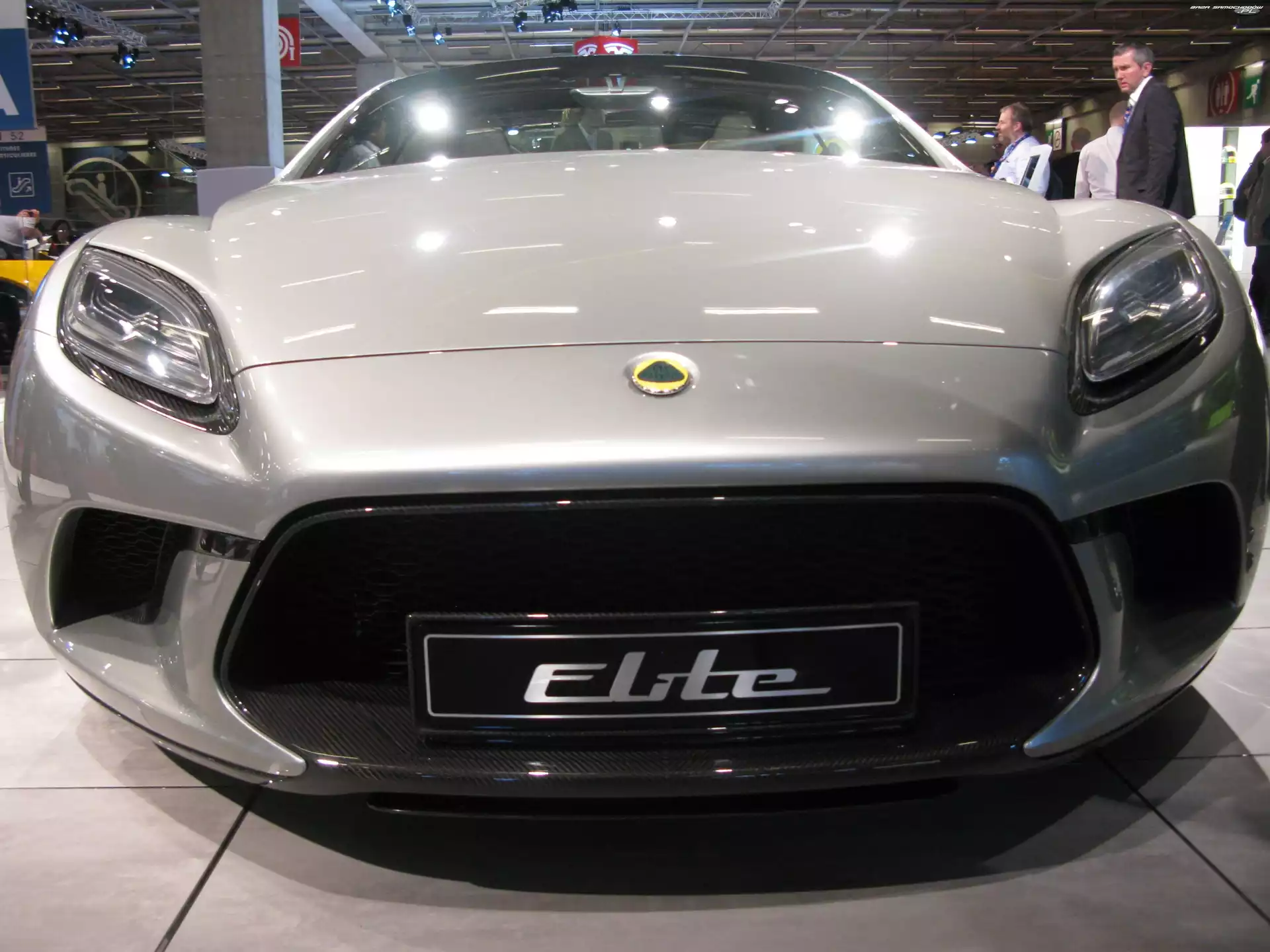 Maska, Lotus Elite, Zderzak